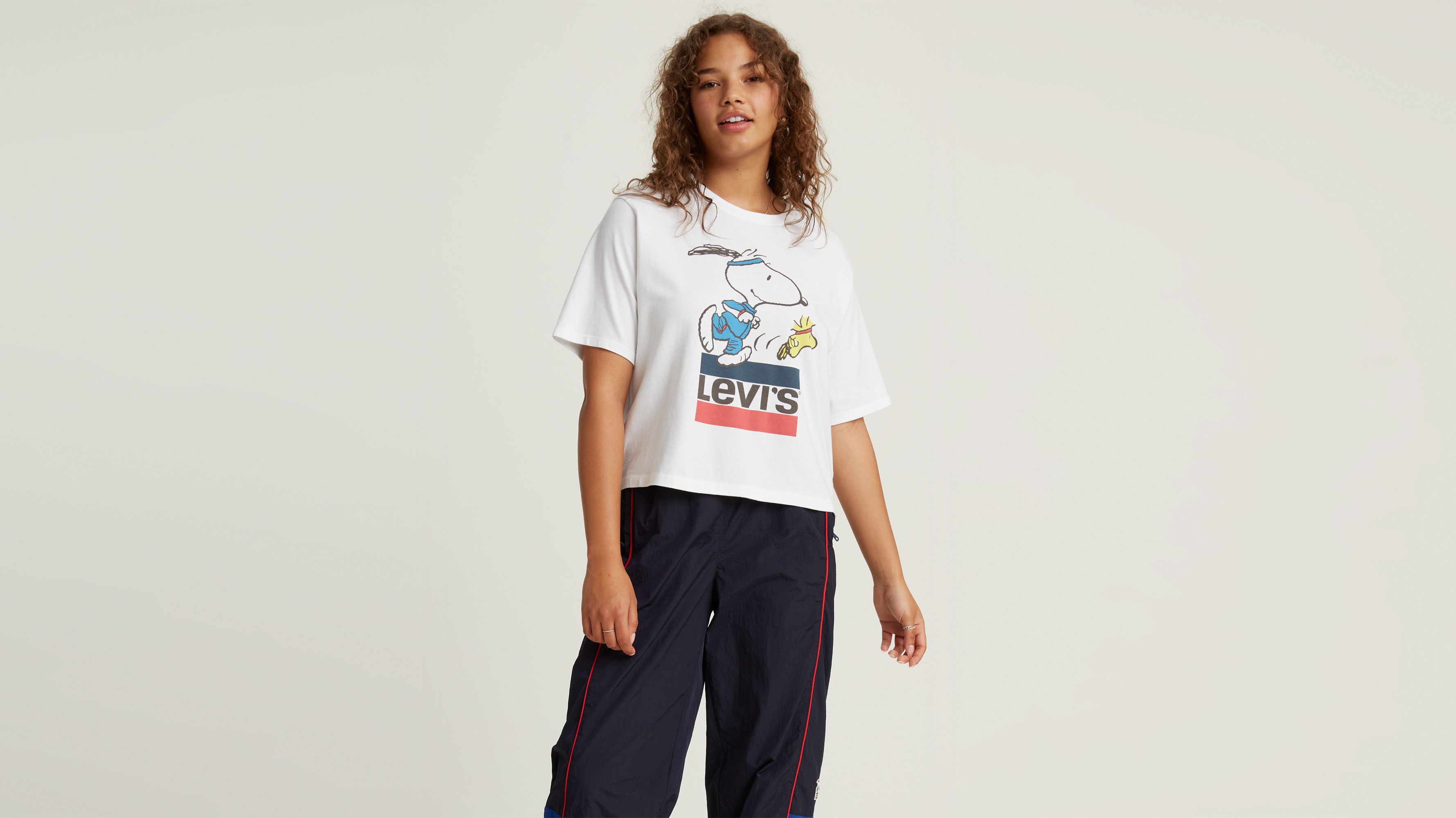 levi's snoopy t shirt womens