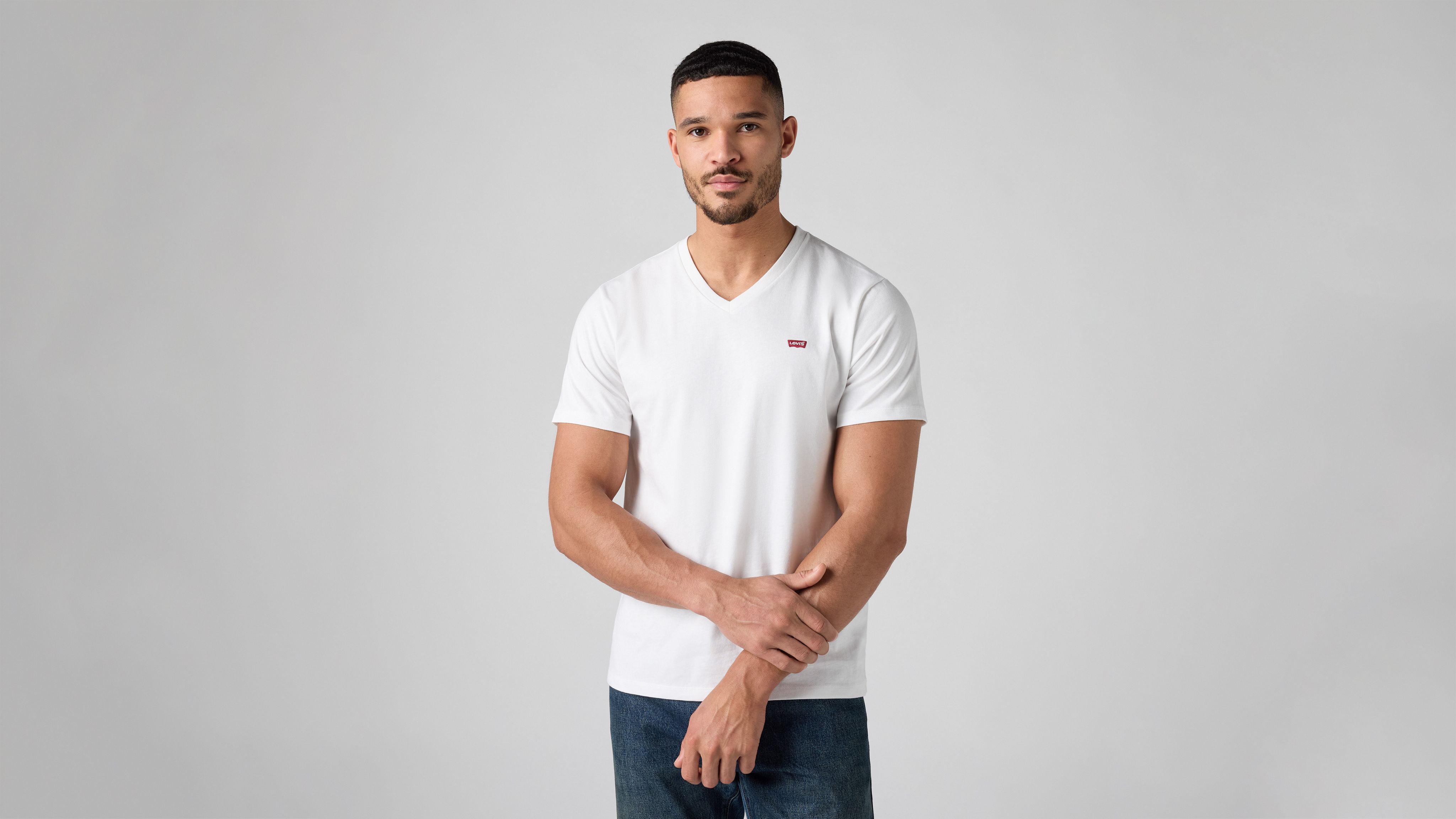 Original Housemark V-Neck Tee 3