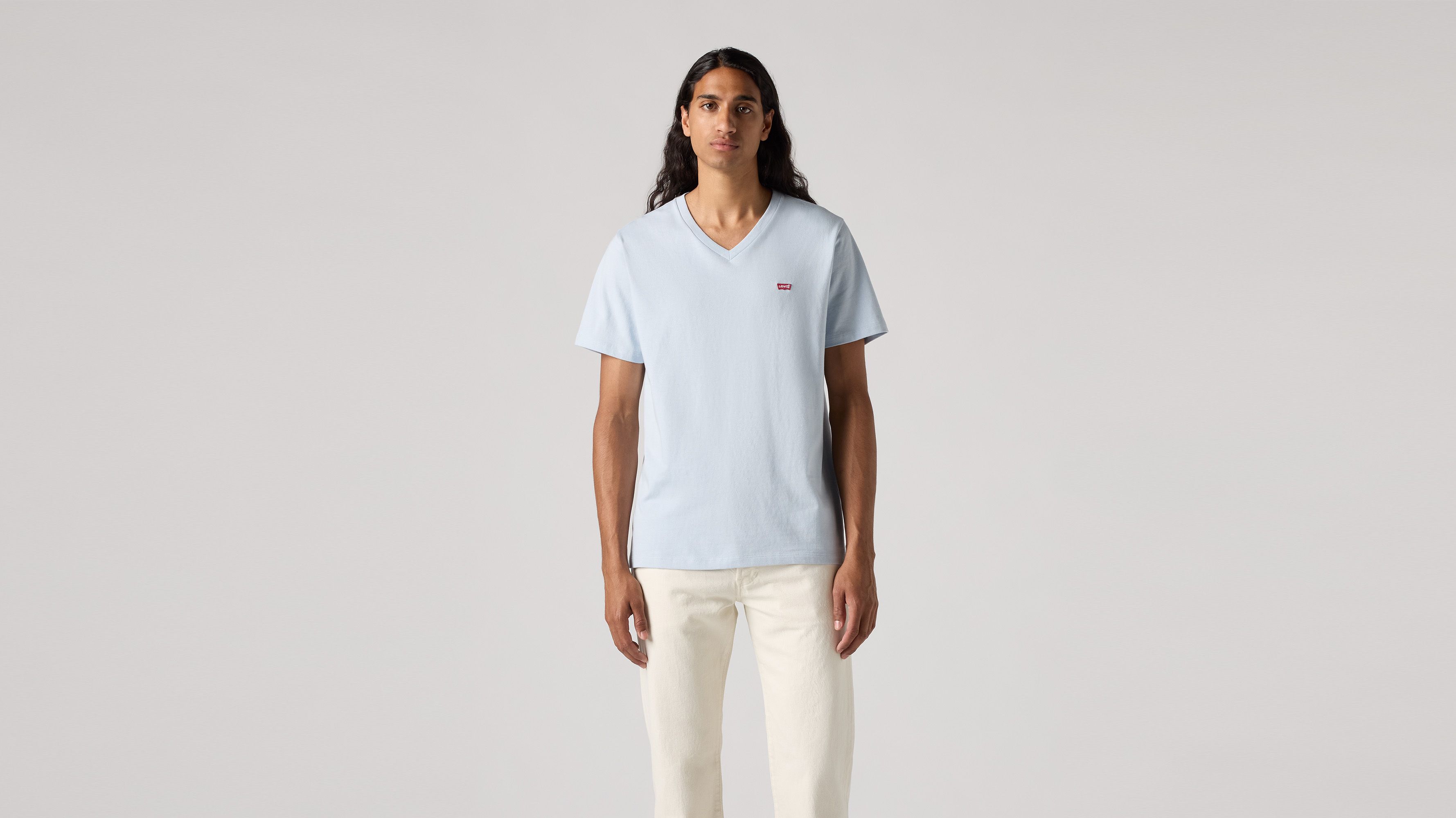 Original Housemark V-Neck Tee 2