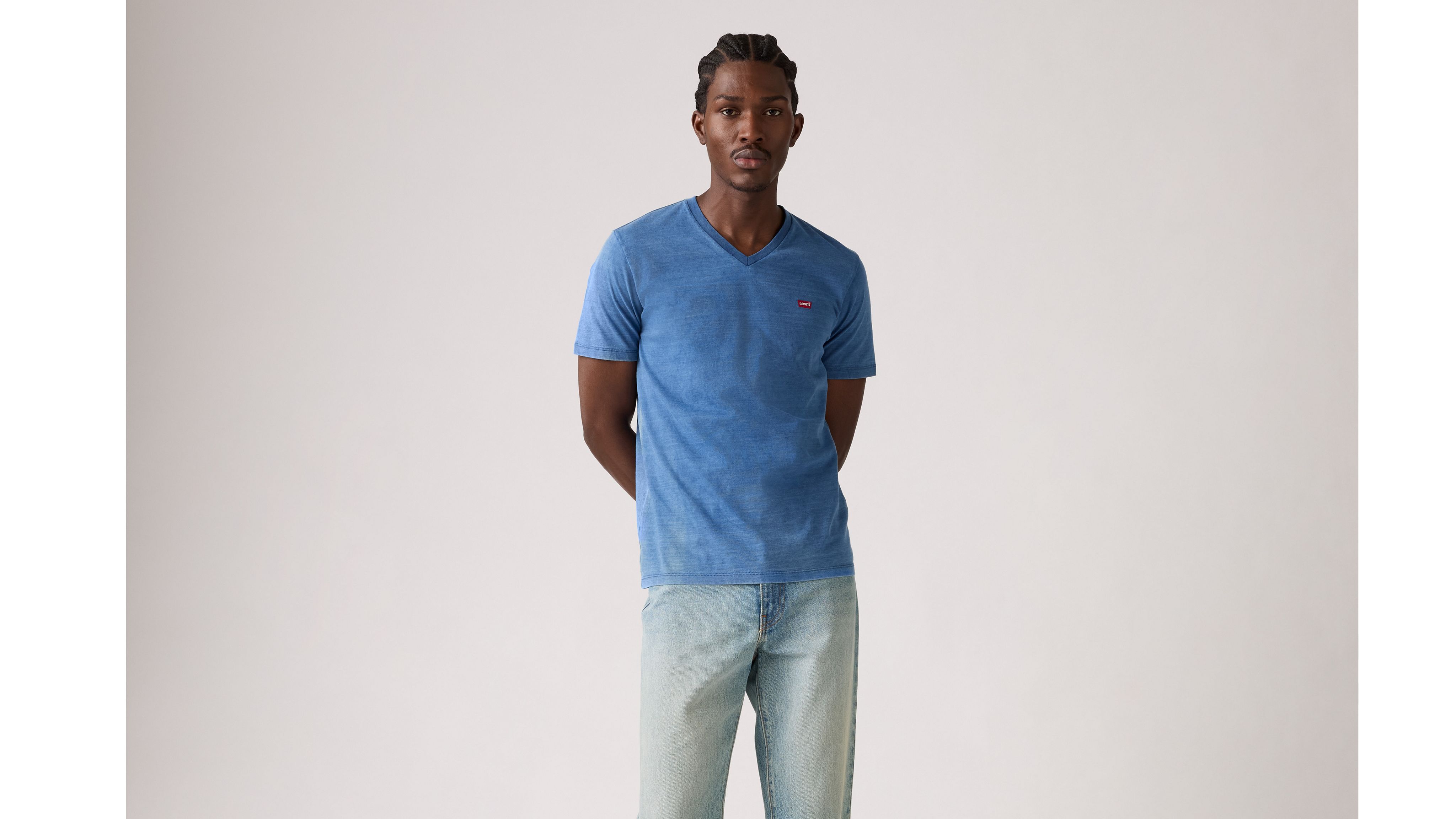 Original Housemark T-Shirt mit V-Ausschnitt 13