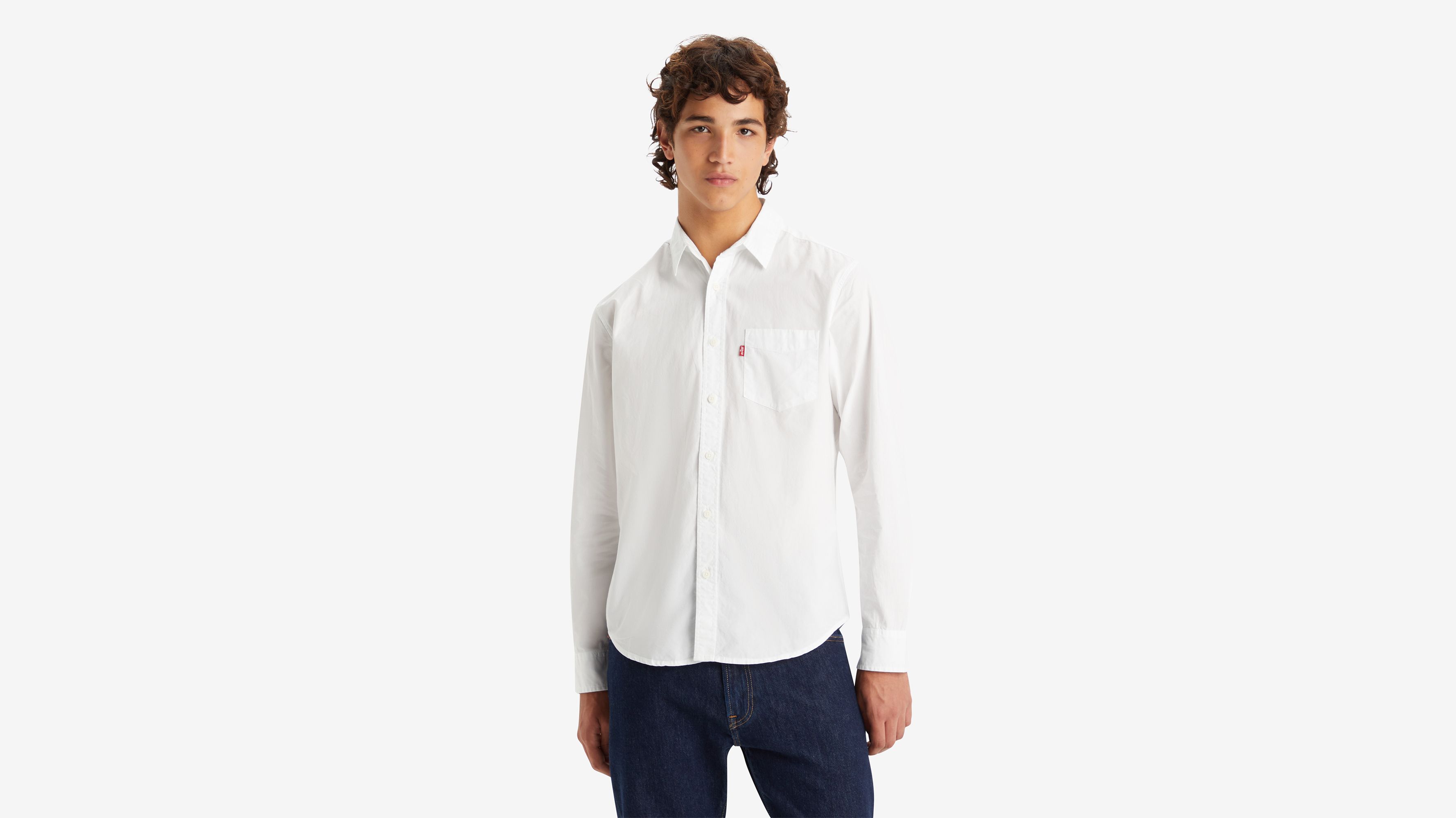 Camisa Clasica De Corte Estandar Y Un Bolsillo Blanco Levi s ES