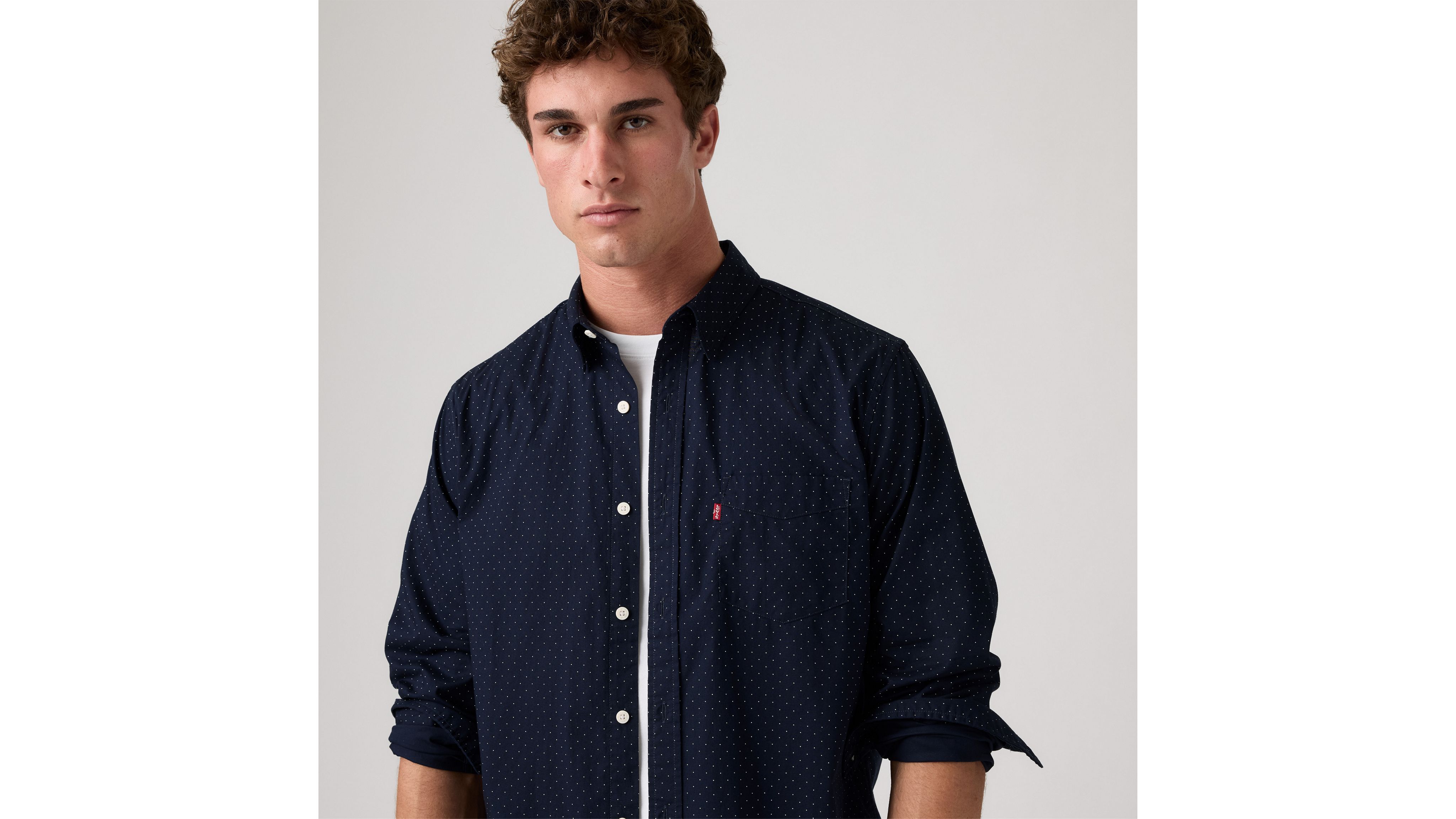 Standard Fit One Pocket Shirt
