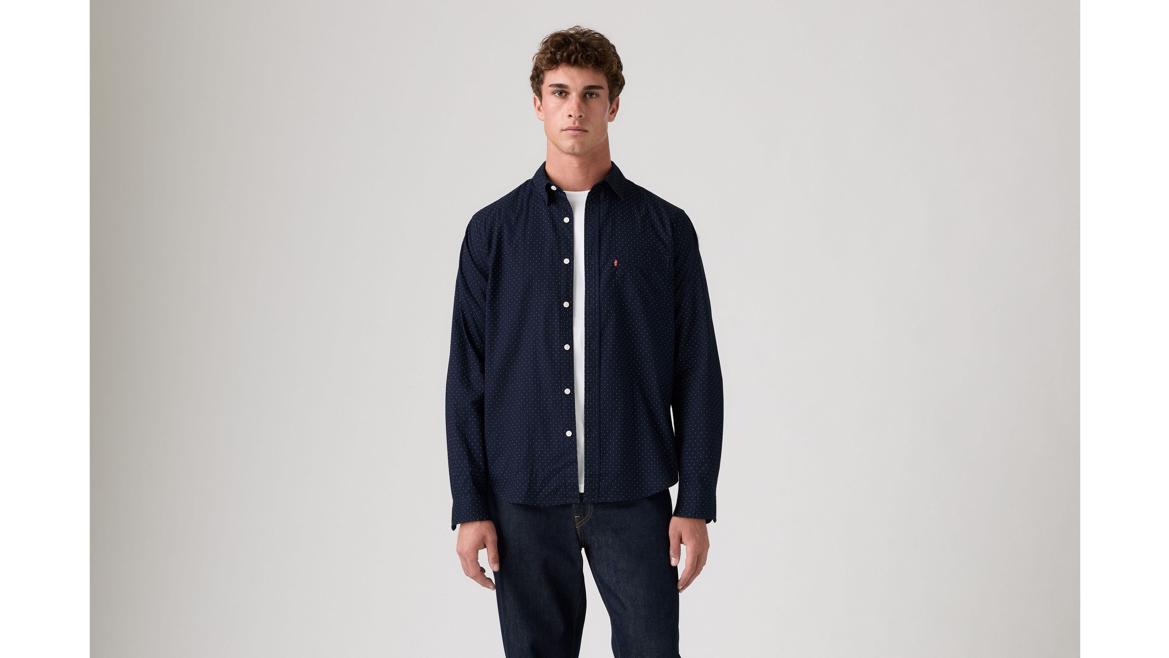 Standard Fit One Pocket Shirt