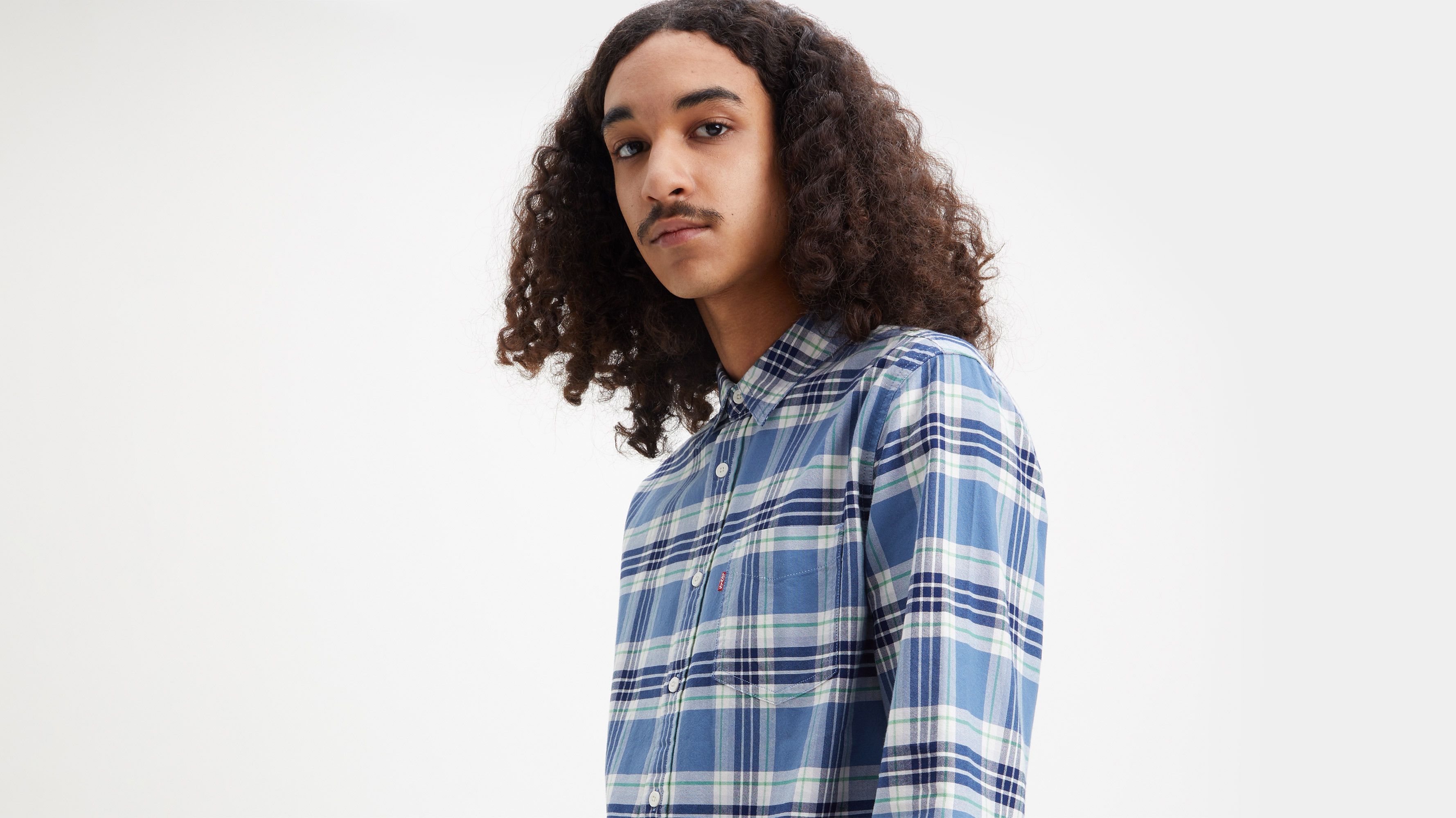 Classic Fit pocket Tee 3