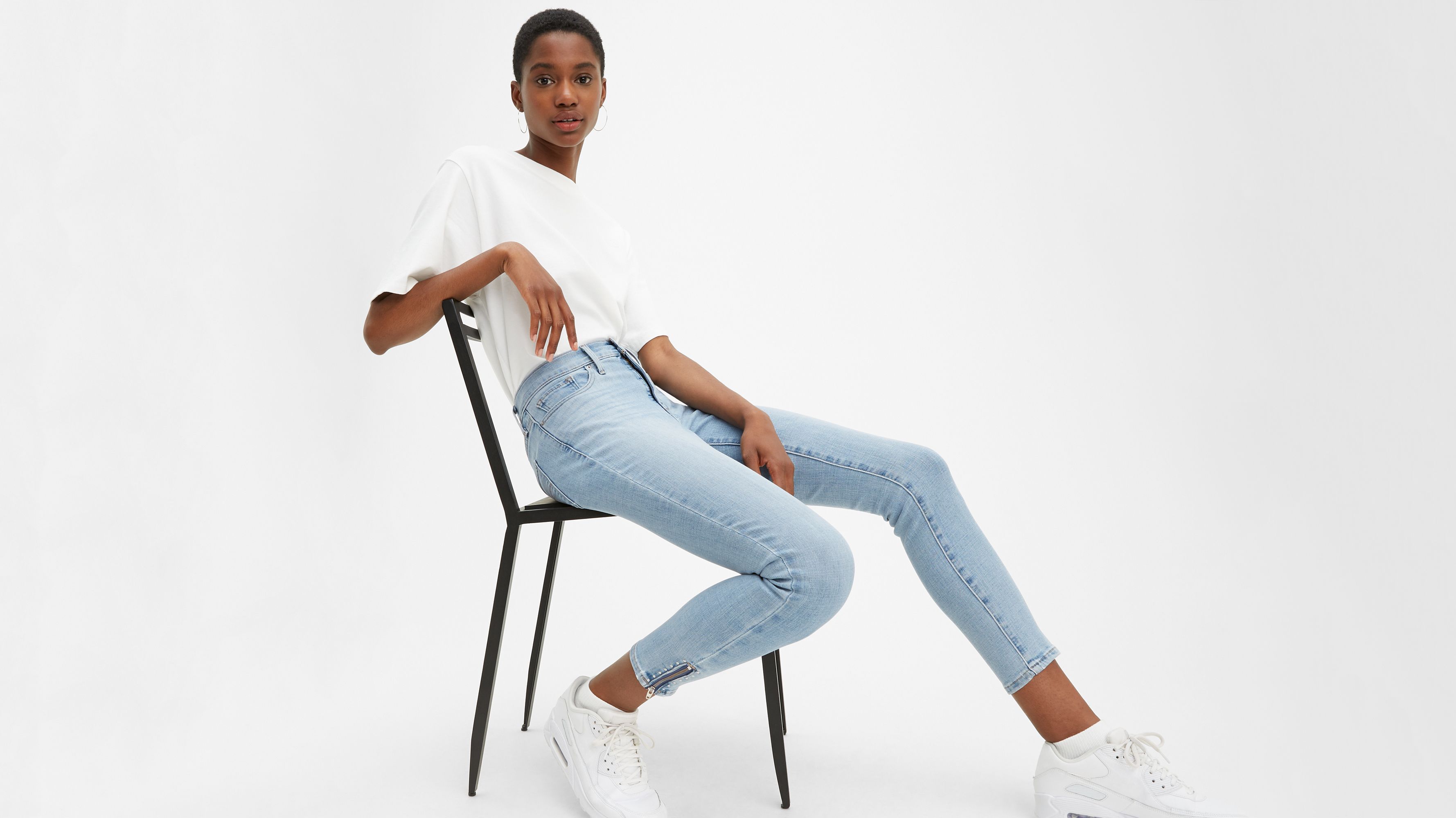 levi's women's shaping jeans