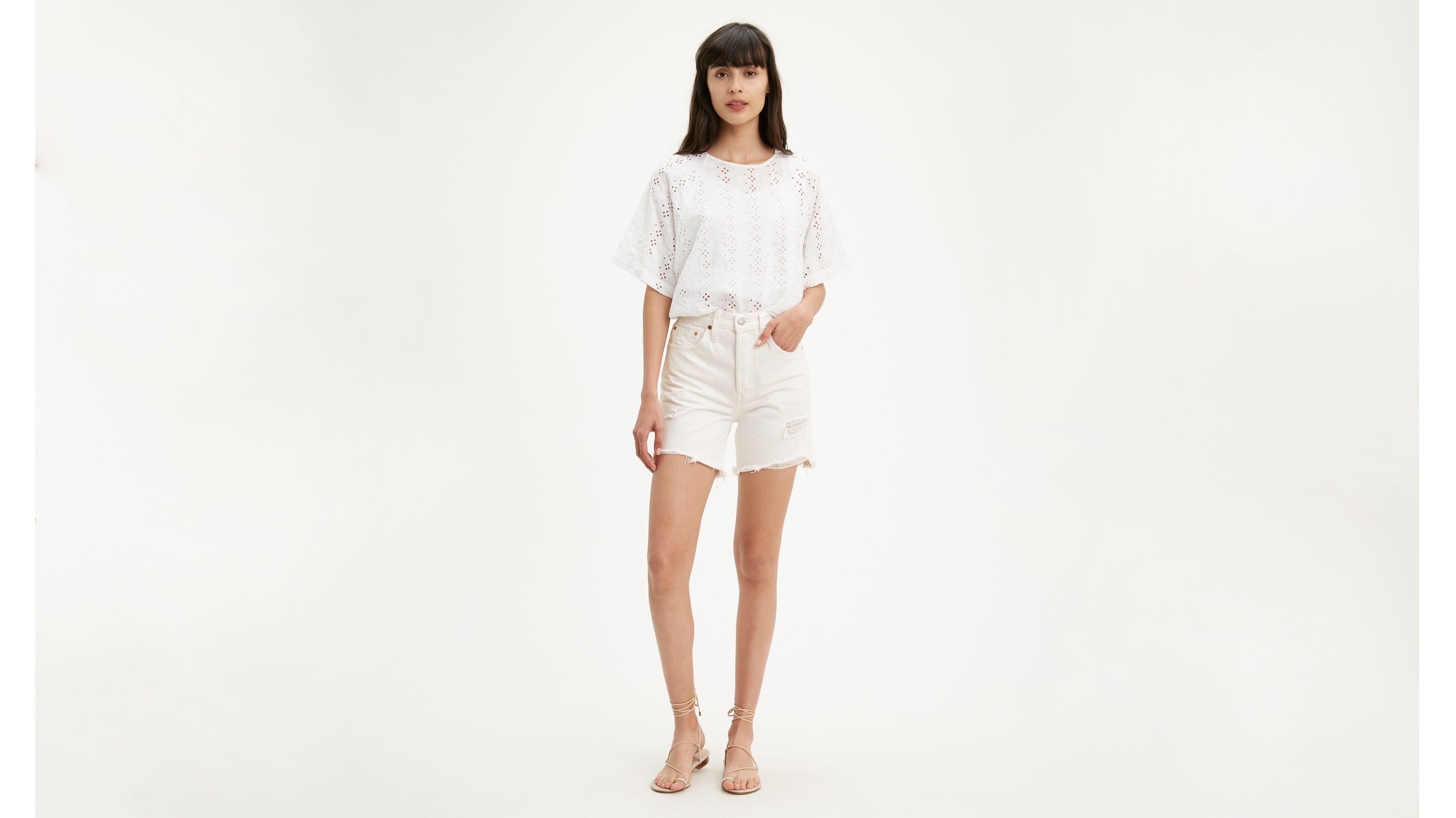 white levi shorts womens