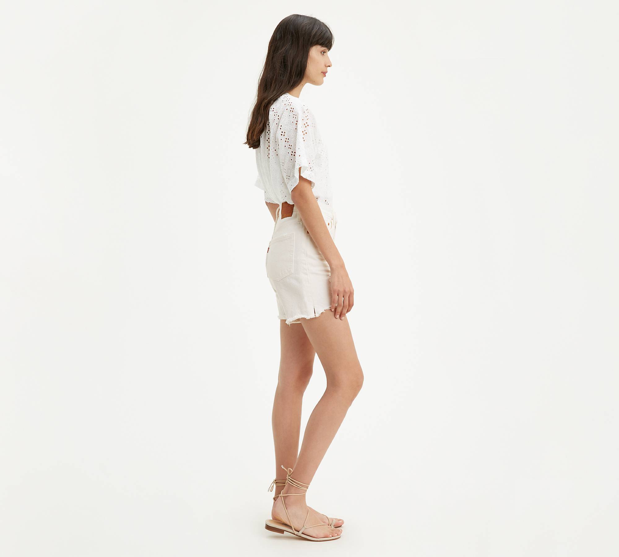 501® Long Womens Shorts - White | Levi's® US