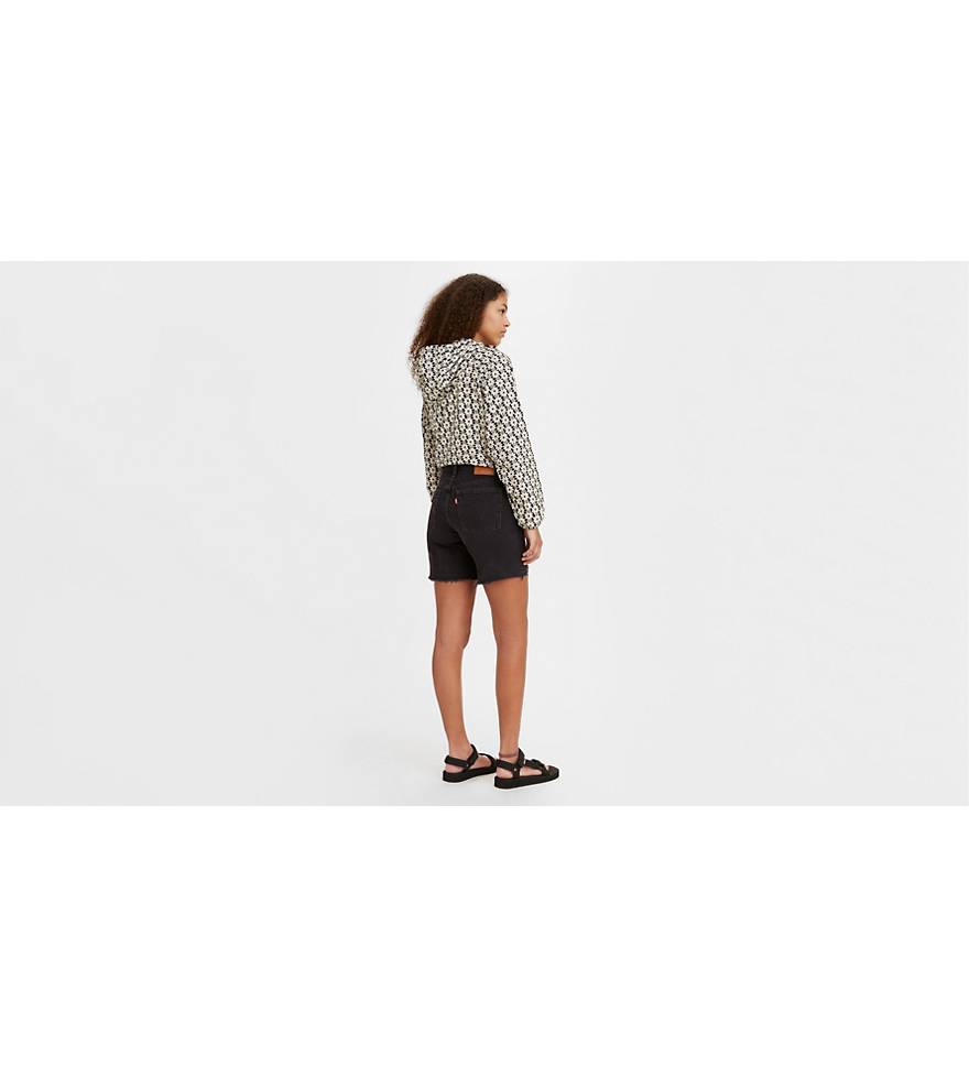 501® Mid Thigh Women's Shorts - Medium Wash