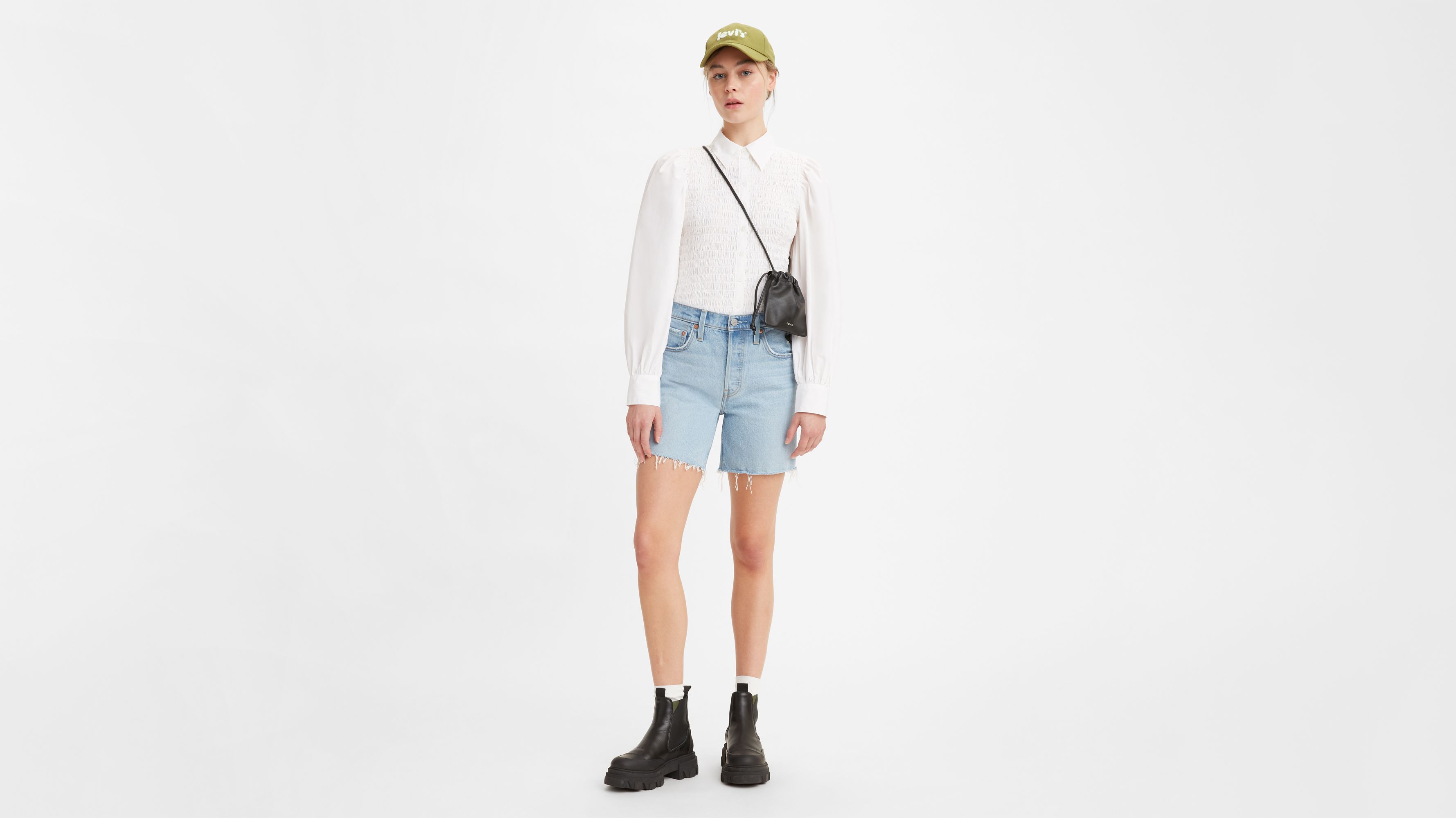 Levi's 501 shorts deals caught in the middle