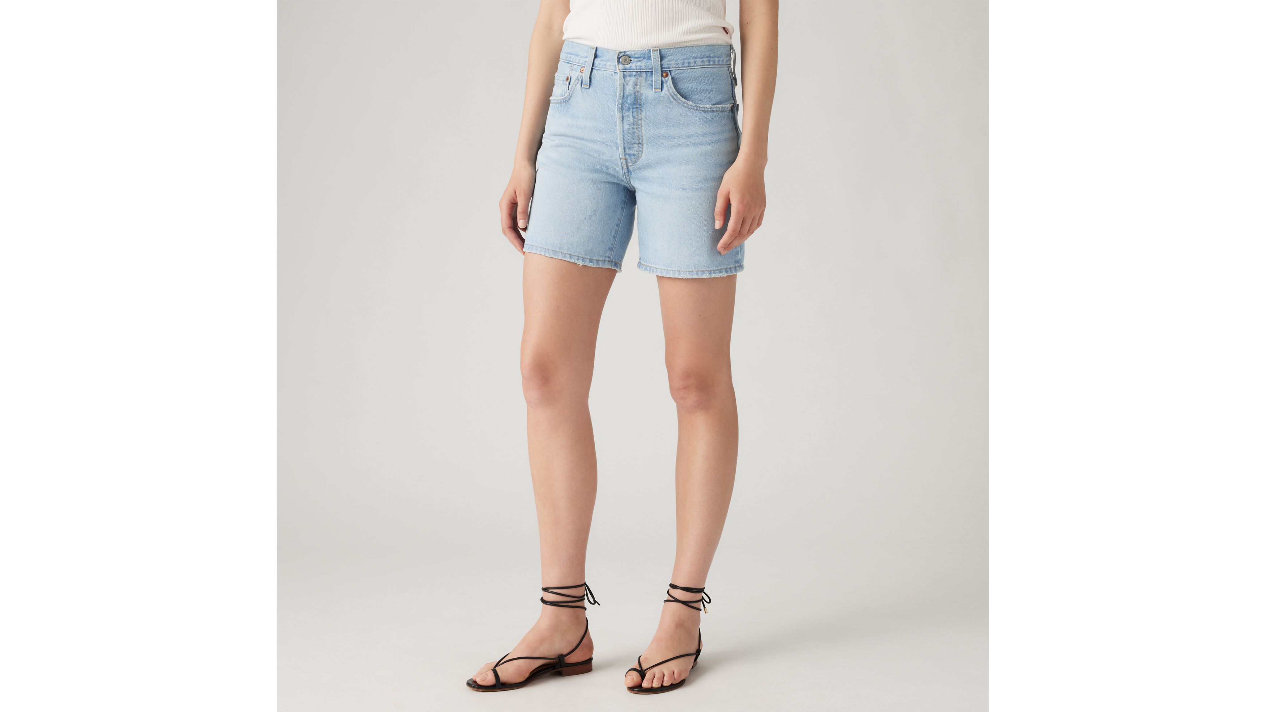 501® Mid Thigh Women's Shorts - Medium Wash | Levi's® US