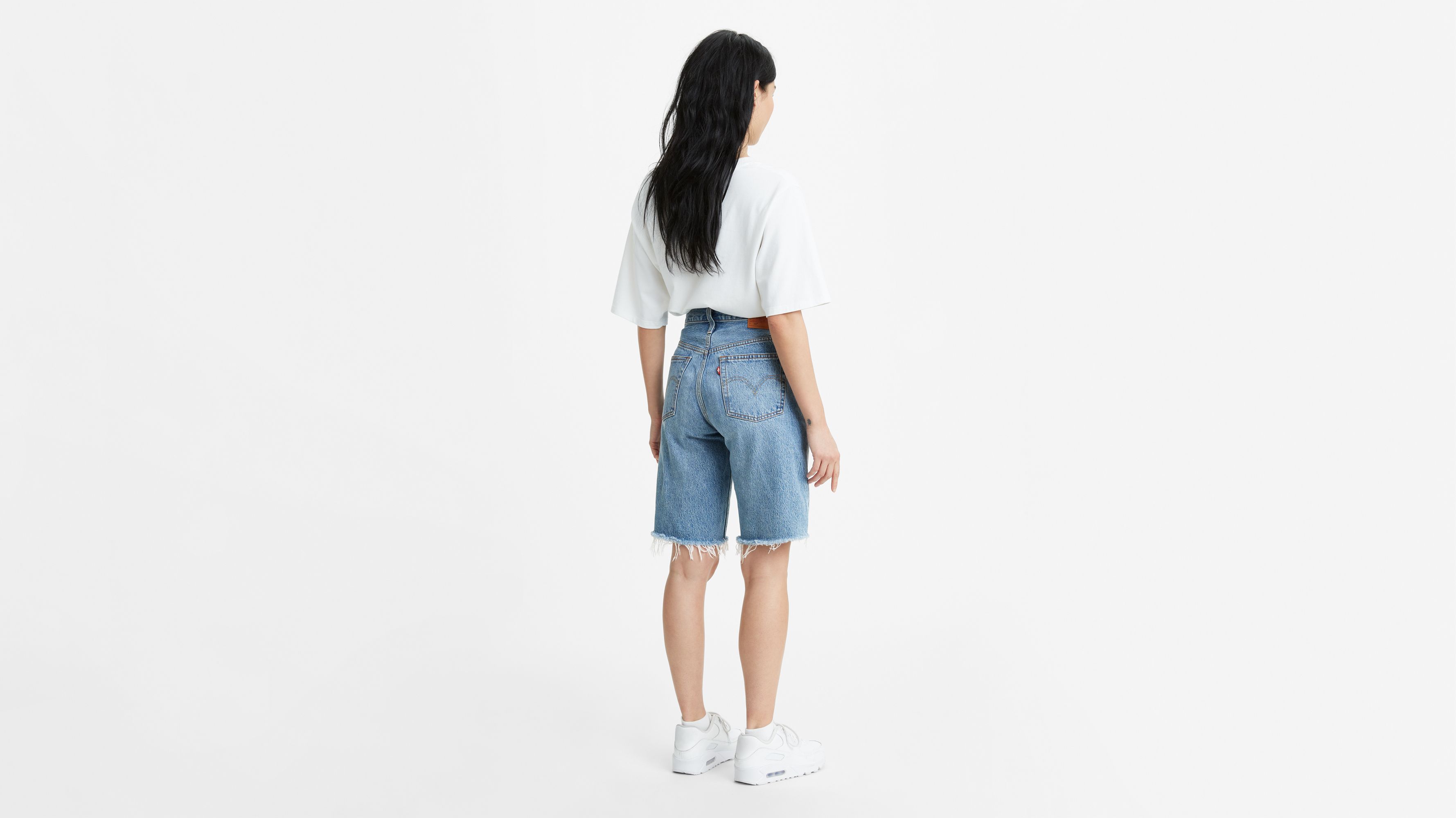 Levis knee 2025 length shorts