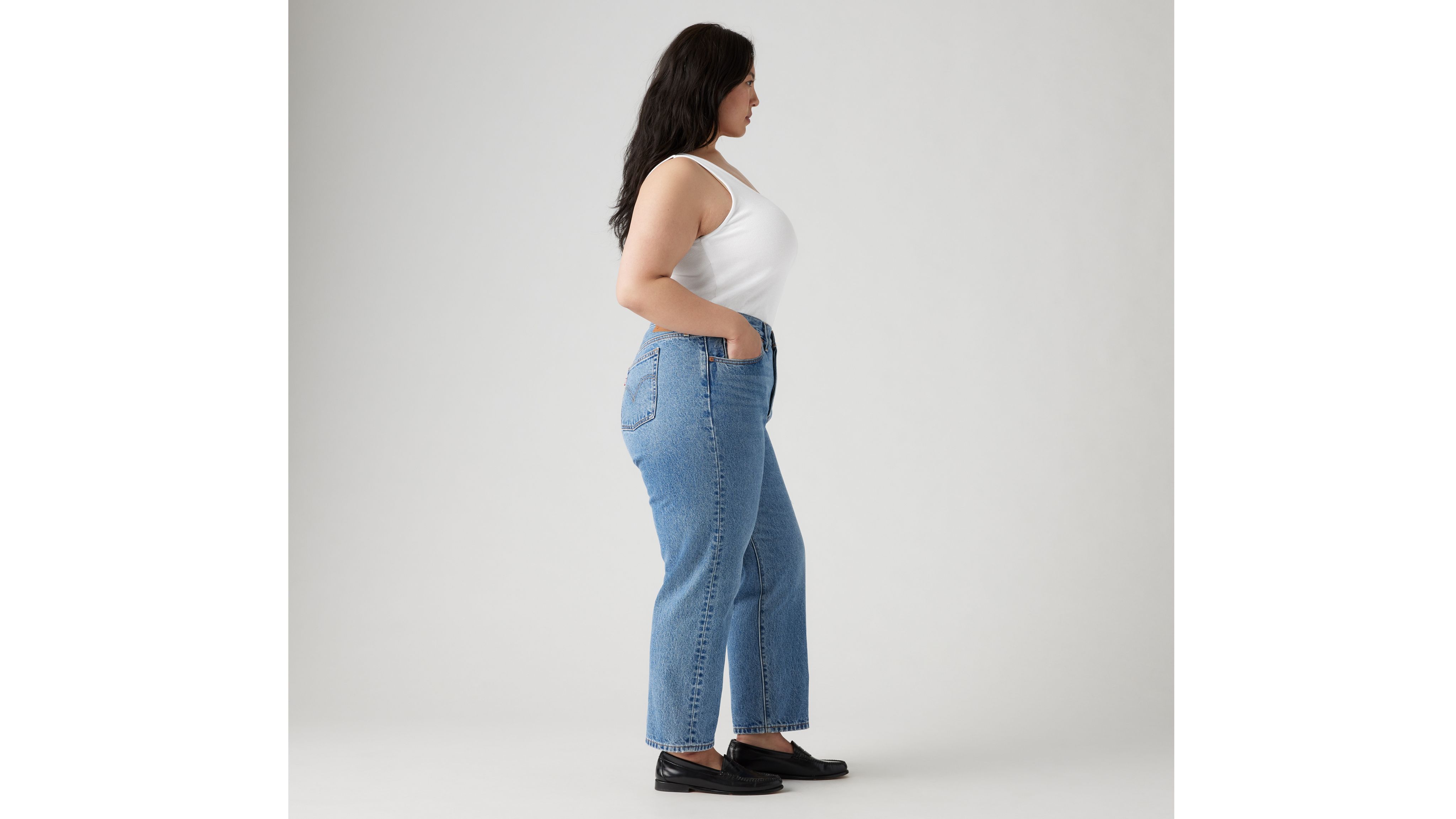 501® Original Cropped Women's Jeans (Plus Size) 2