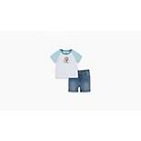 Baby Surfing Bear Tee And Short Set 4