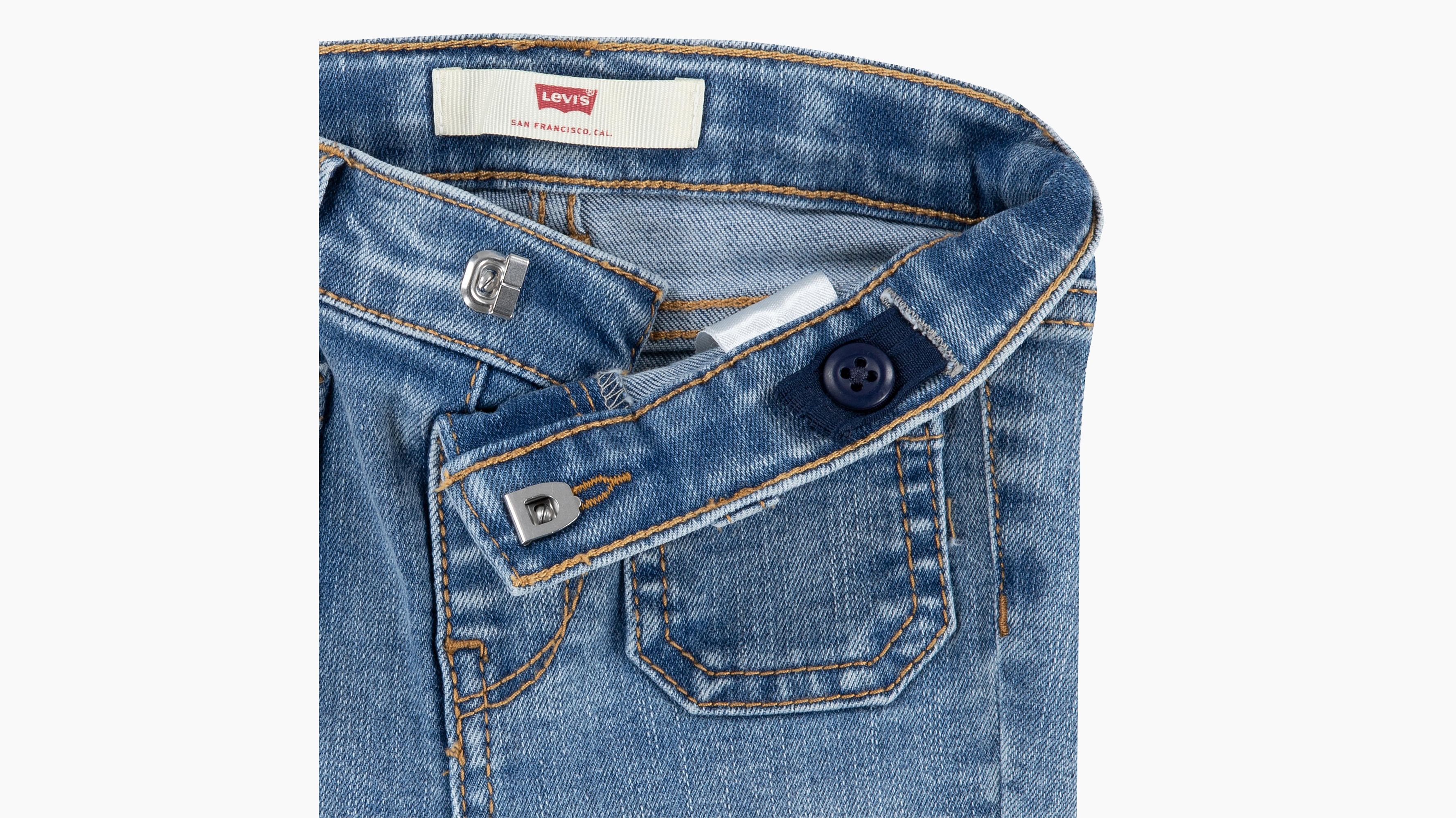 Completo due pezzi T-shirt e jeans svasati neonata 5