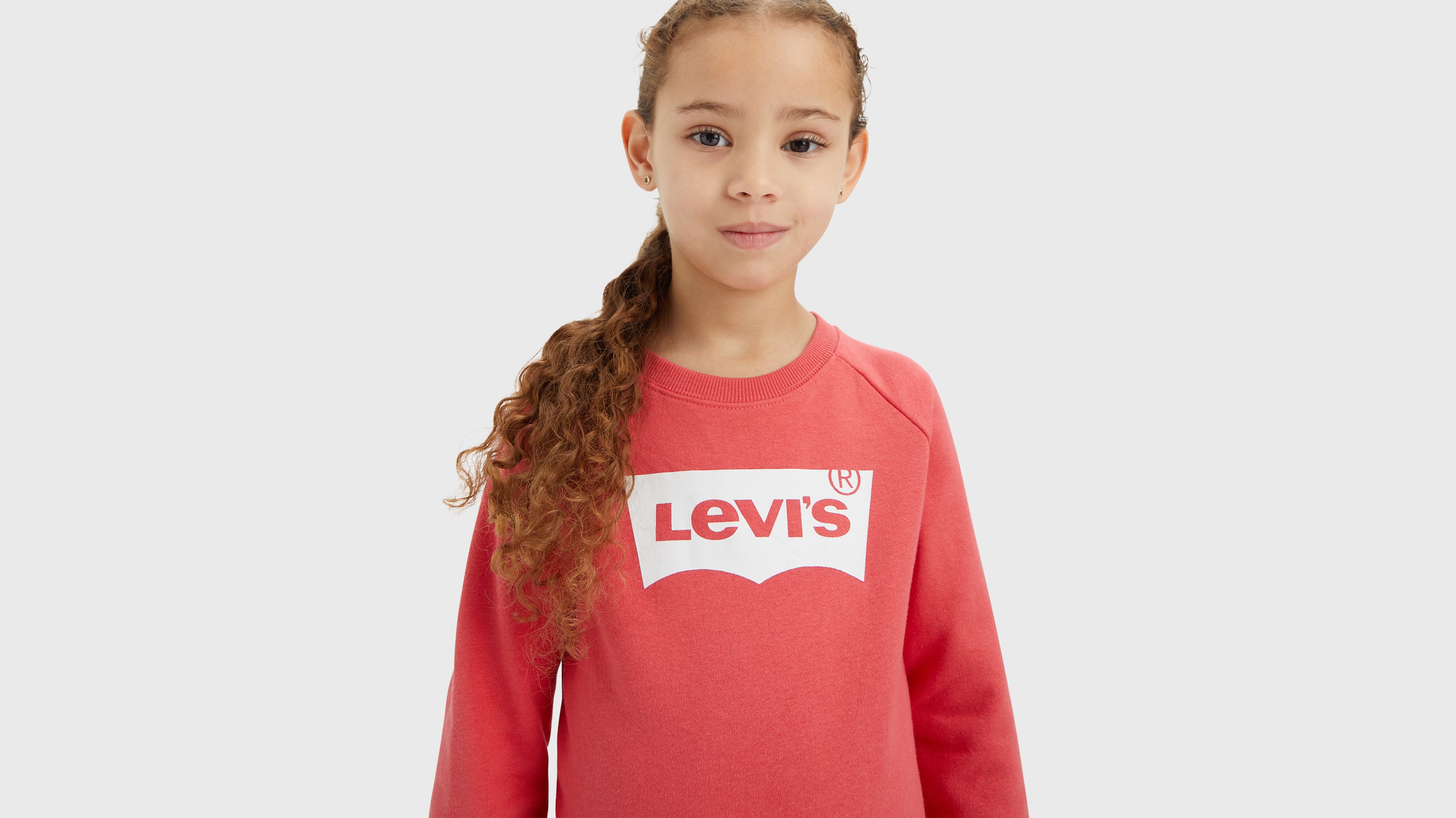 Cuello redondo con logotipo Batwing 3