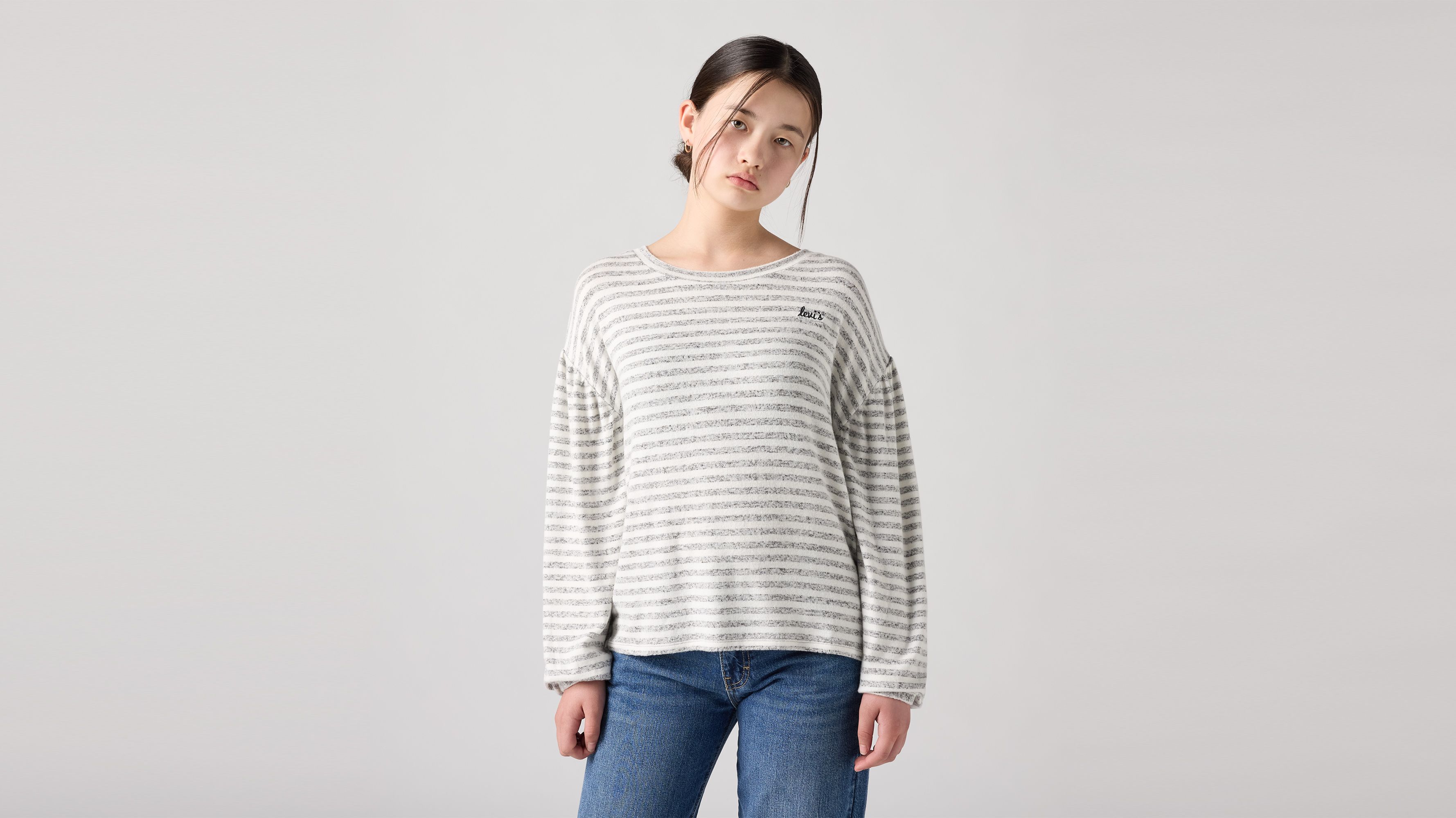 Teenager Hacci Gestreiftes Langarm-Stricktop 1