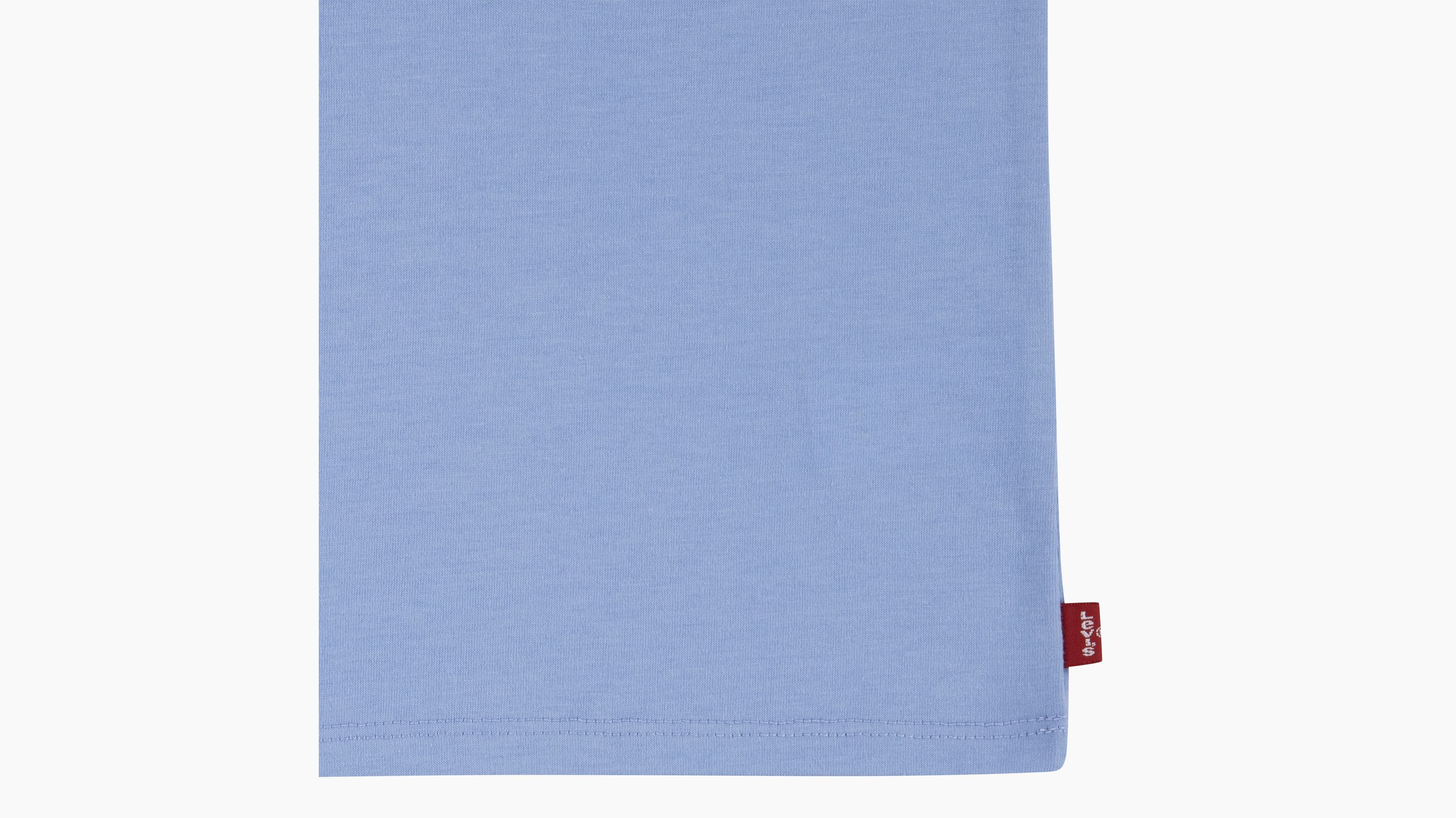 Teenager Batwing Chest Hit T-Shirt 4