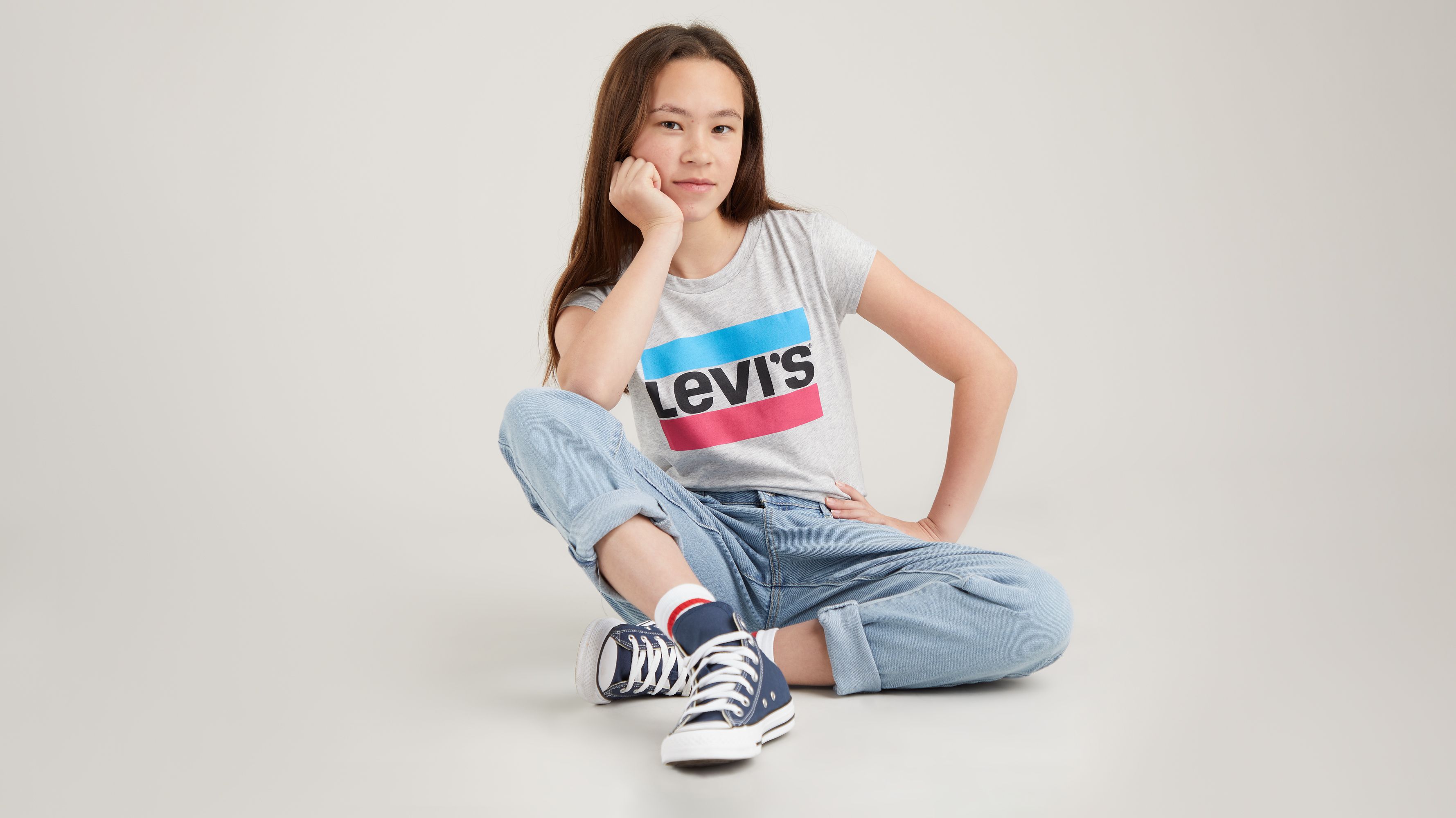 Camiseta con logotipo de deporte para adolescentes 1