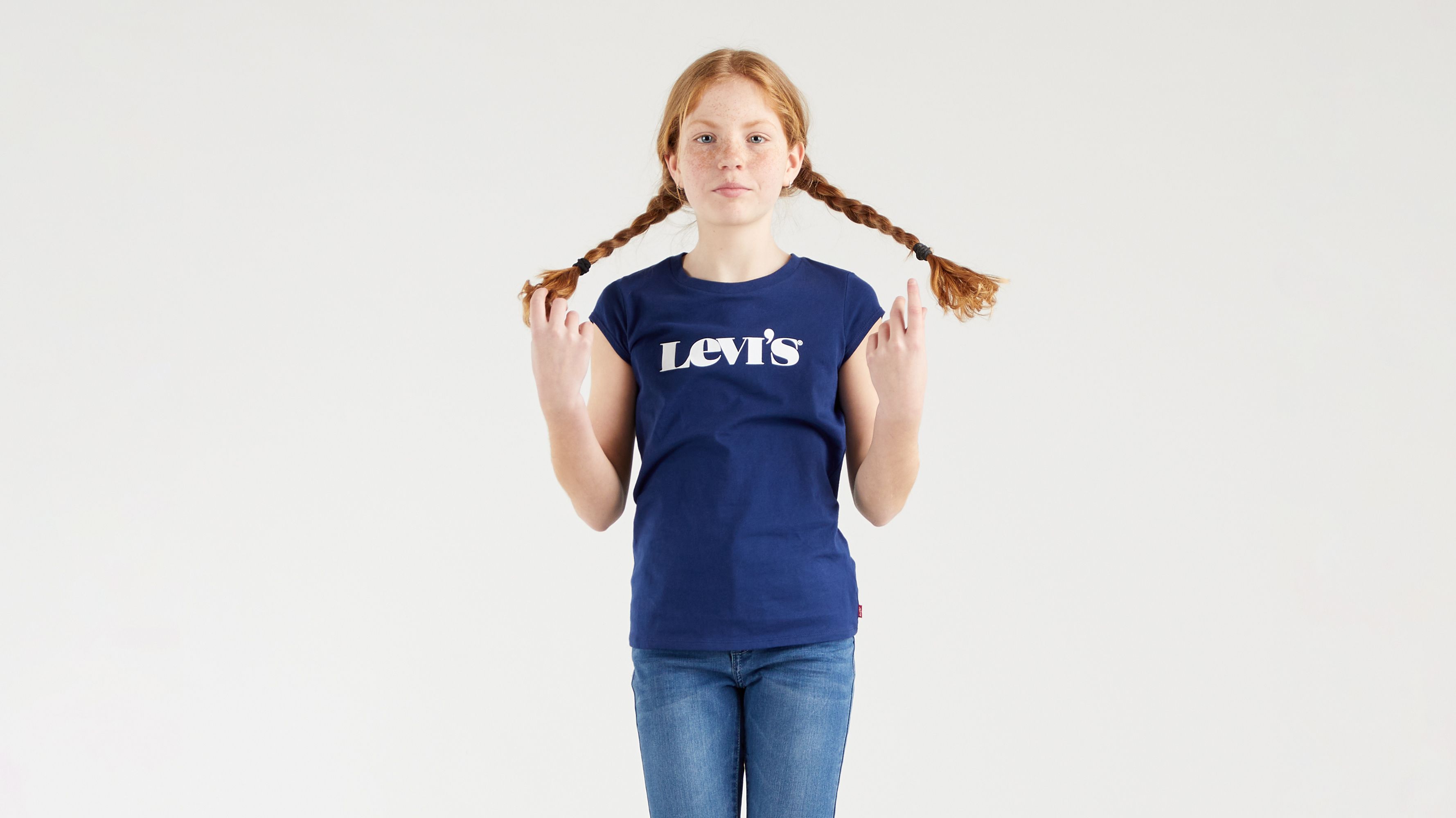 Młodzieżowa koszulka z grafiką 3