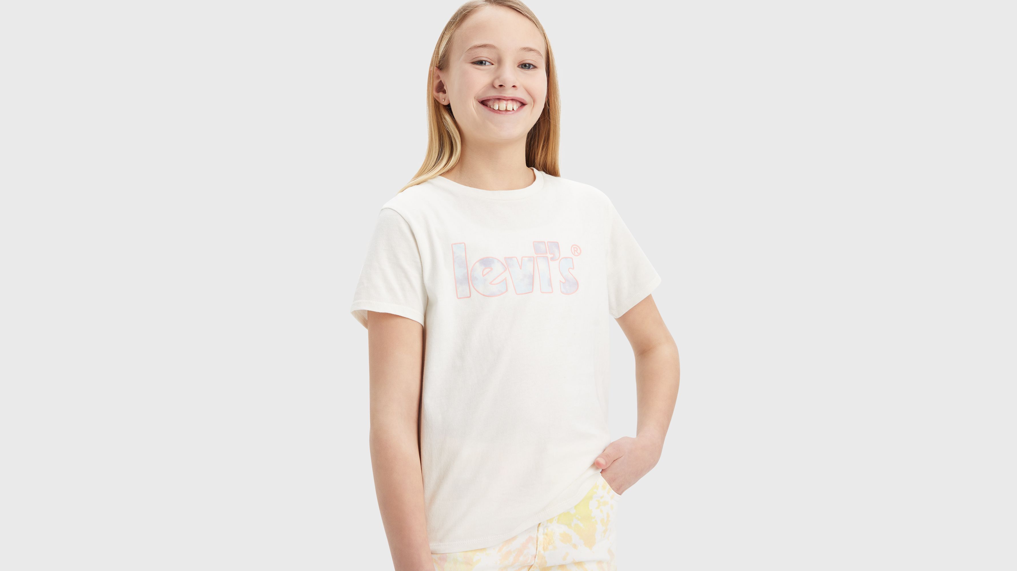 T-shirt logo poster teinture par nouage 3