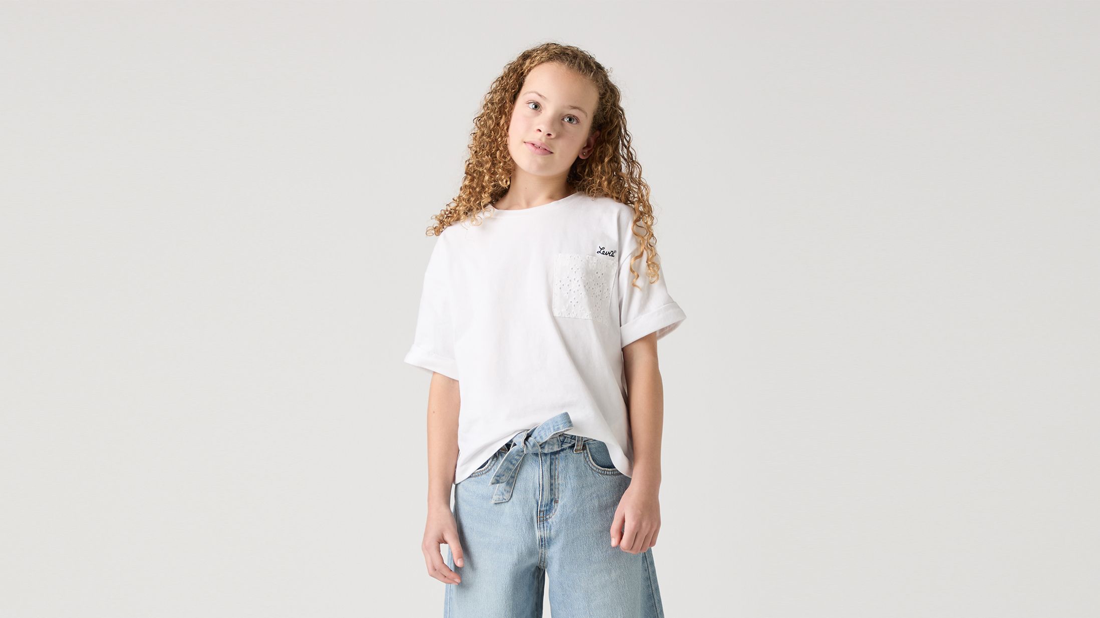 Teenager Meet & Greet T-Shirt mit Rollsaum 1