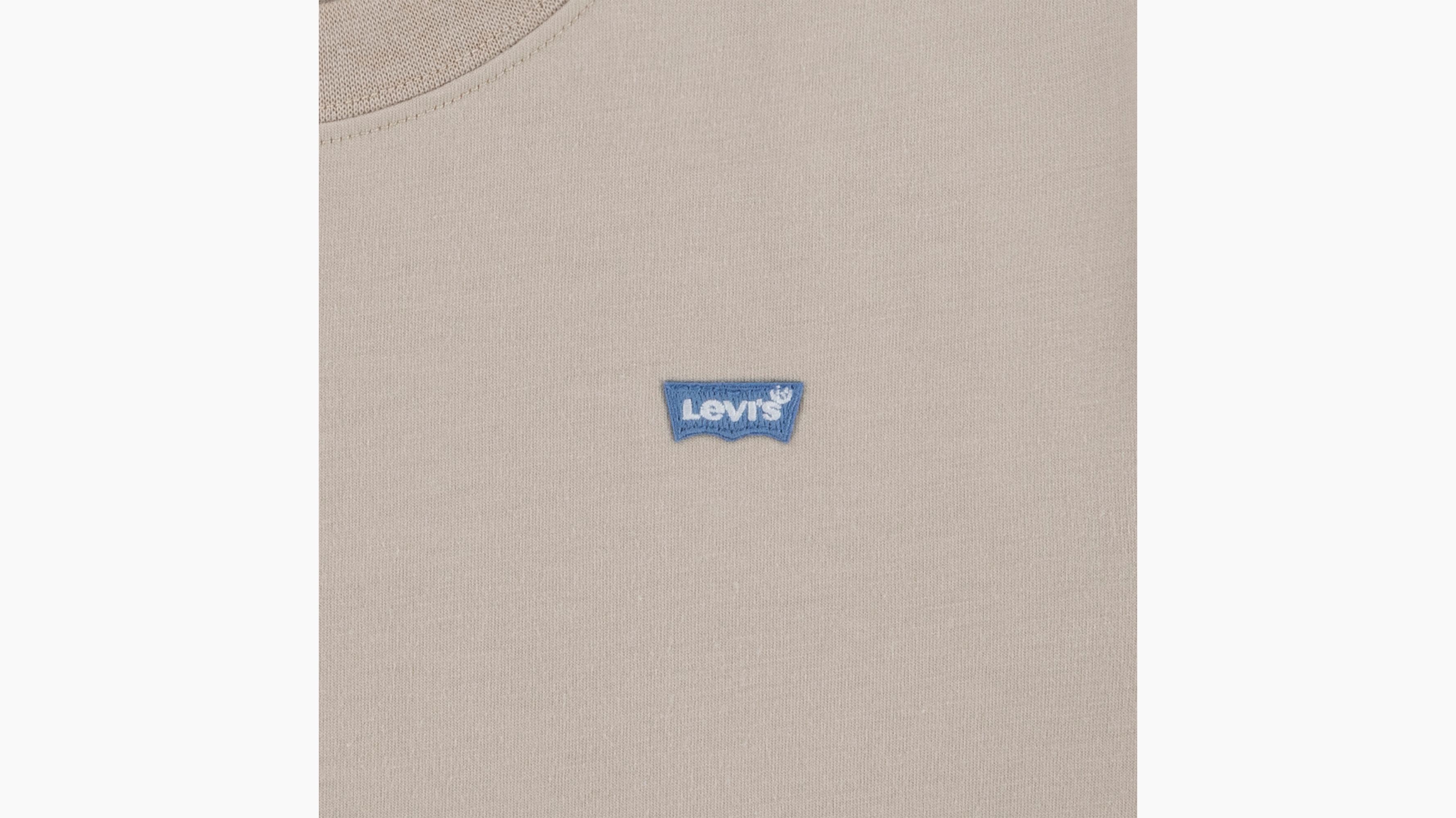 Teenager Batwing Chest Hit Tee 6