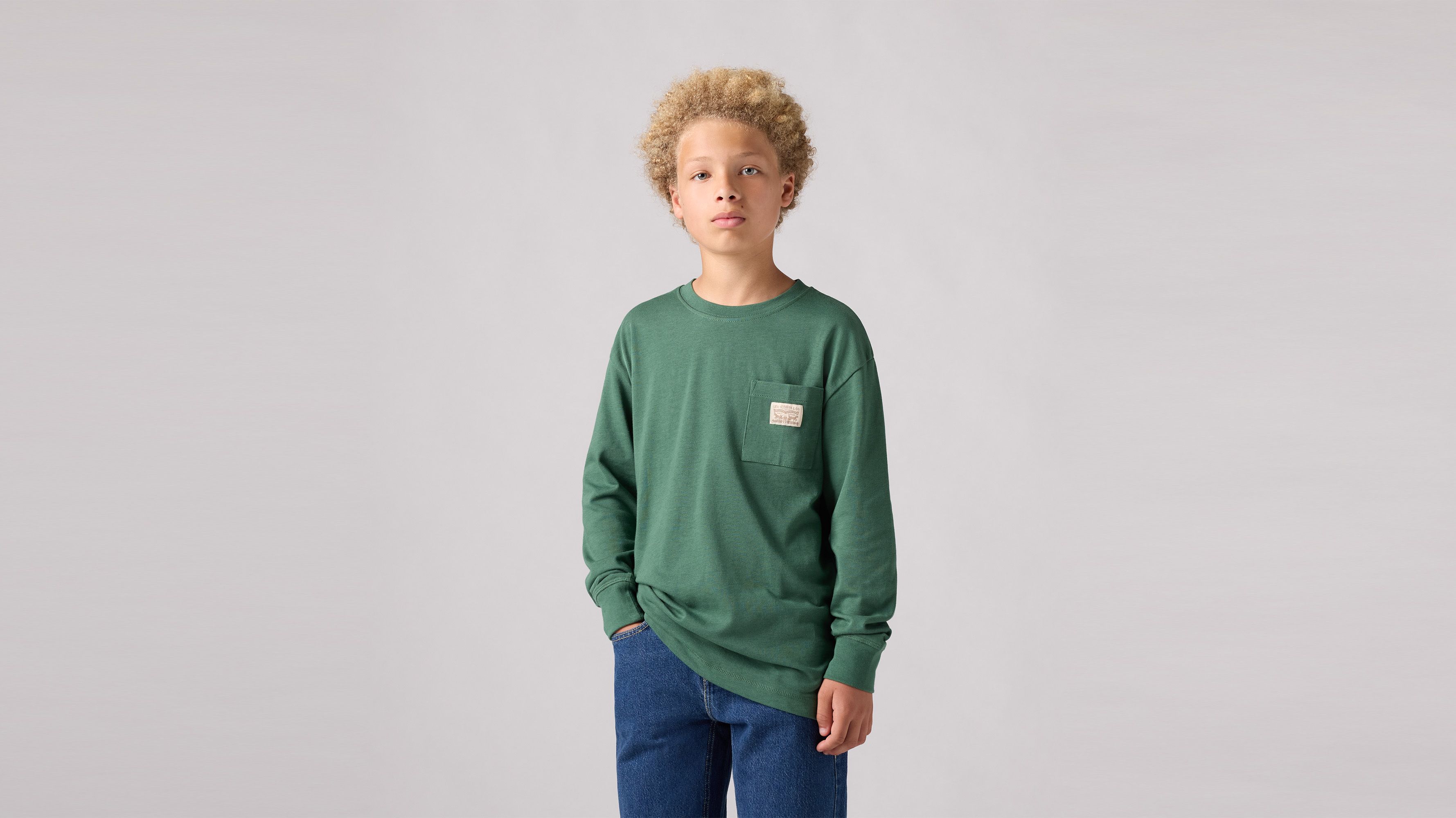 Teenager Langarmshirt mit Brusttasche 1
