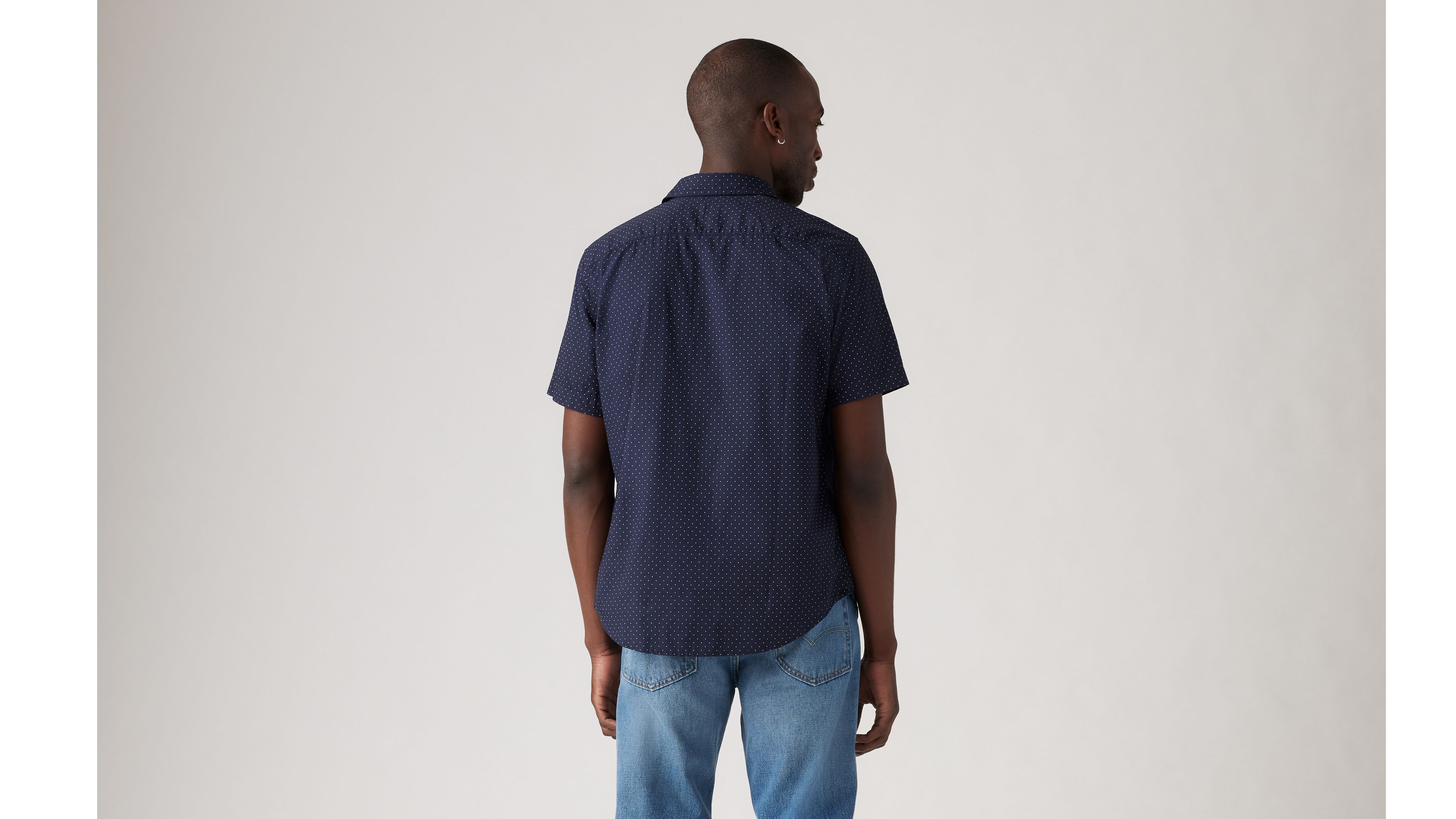 Short Sleeve Classic Standard Fit Shirt 2