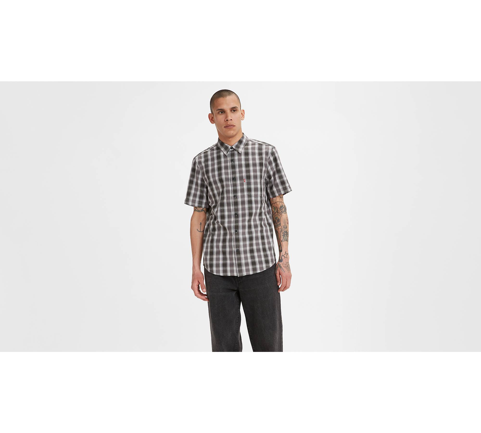 Short Sleeve Classic 1 Pocket Standard Fit Shirt - Black | Levi's® US