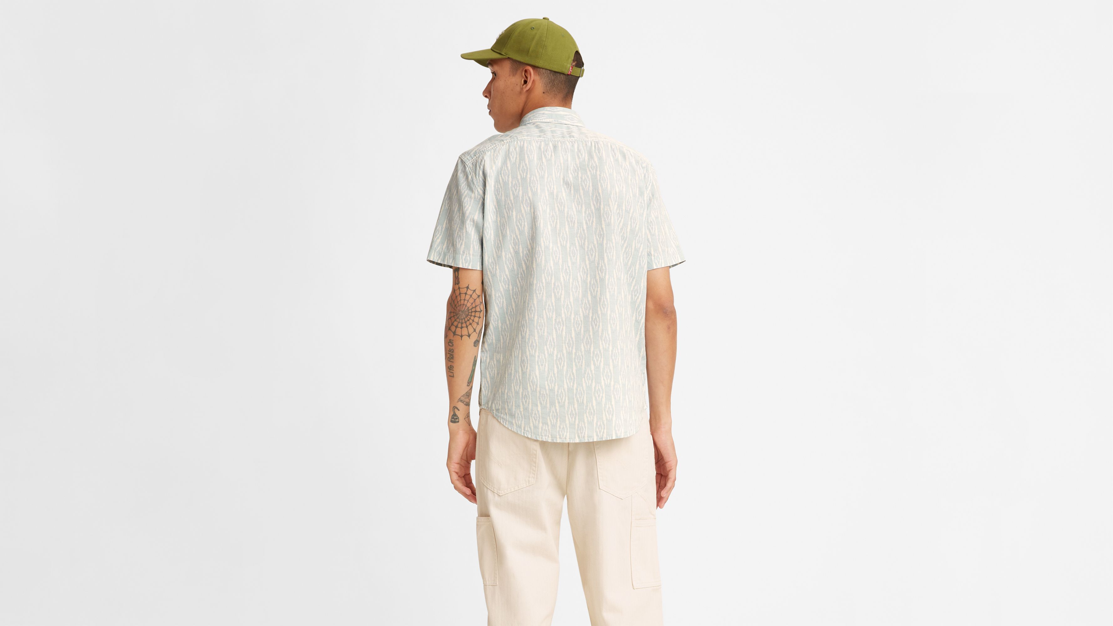 Short Sleeve Classic One Pocket Standard Fit Shirt 2