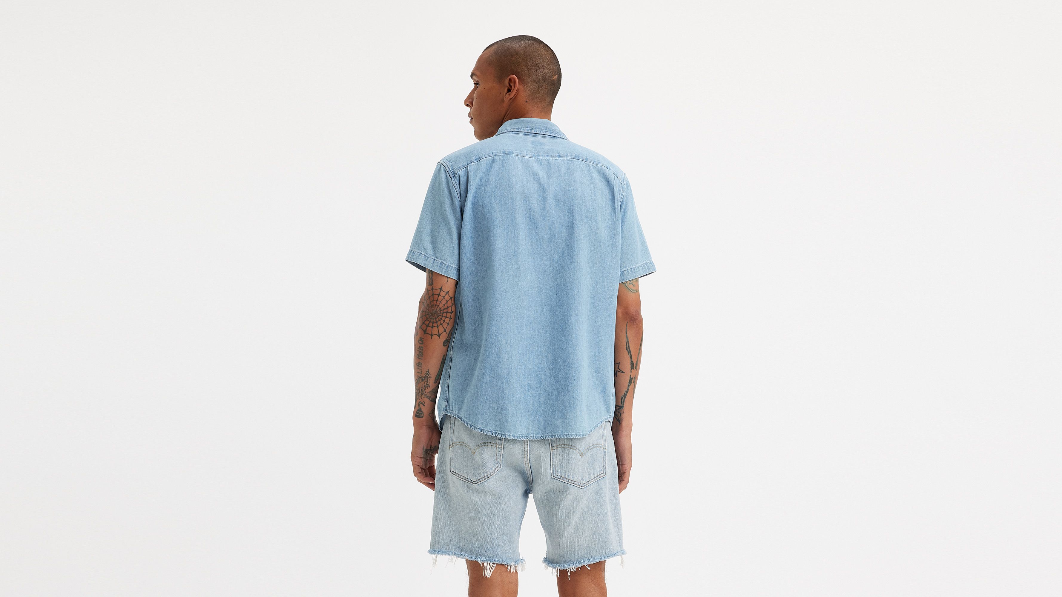 Short Sleeve Classic One Pocket Standard Fit Shirt