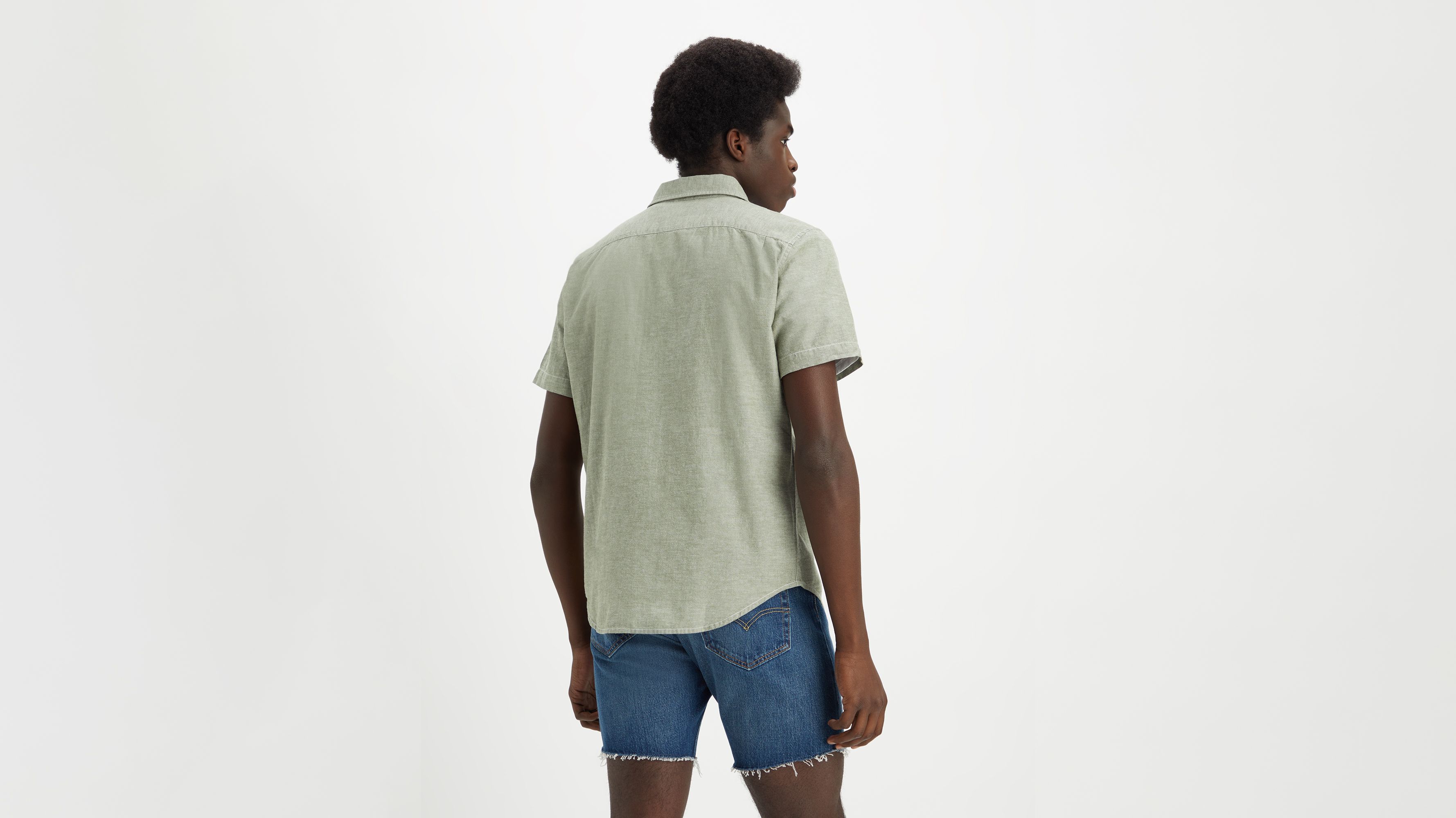 Chemise manche courte classique standard à 1 poche 2