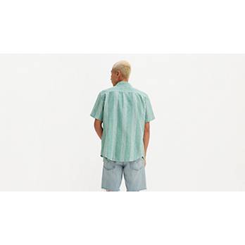 Short Sleeve Classic One Pocket Standard Fit Shirt 2