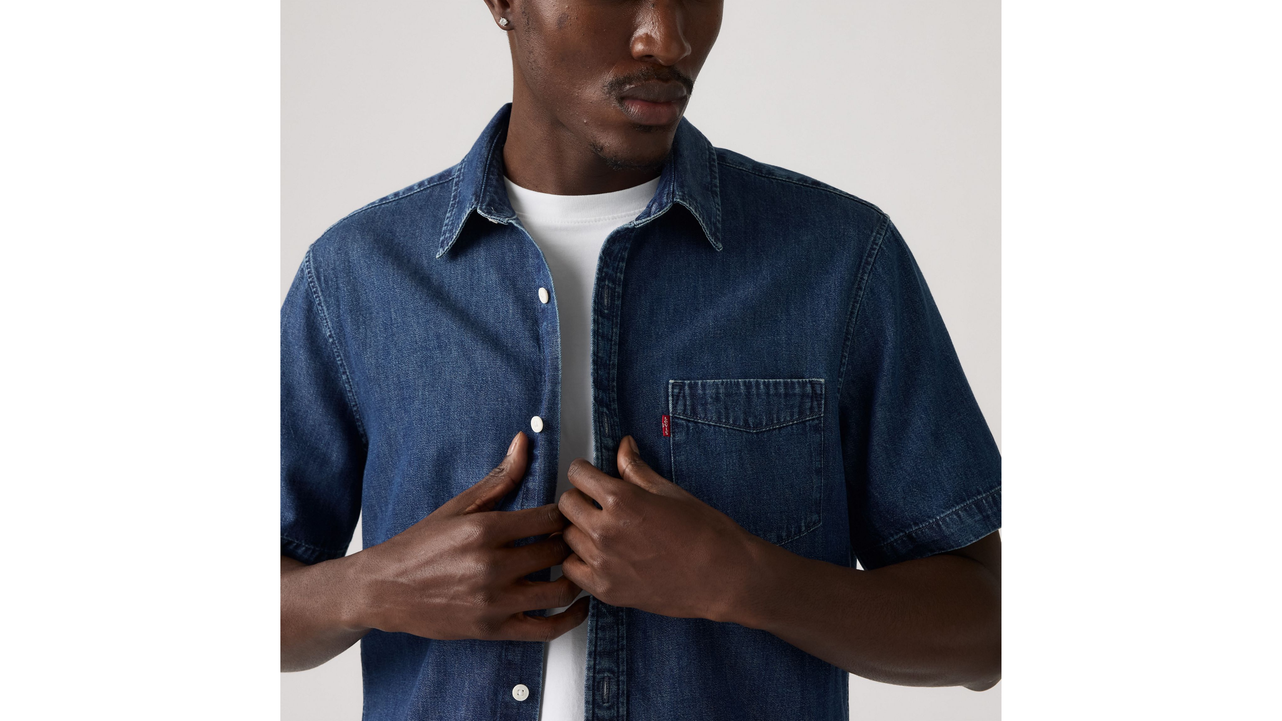 Short-Sleeve Classic Standard Fit Shirt