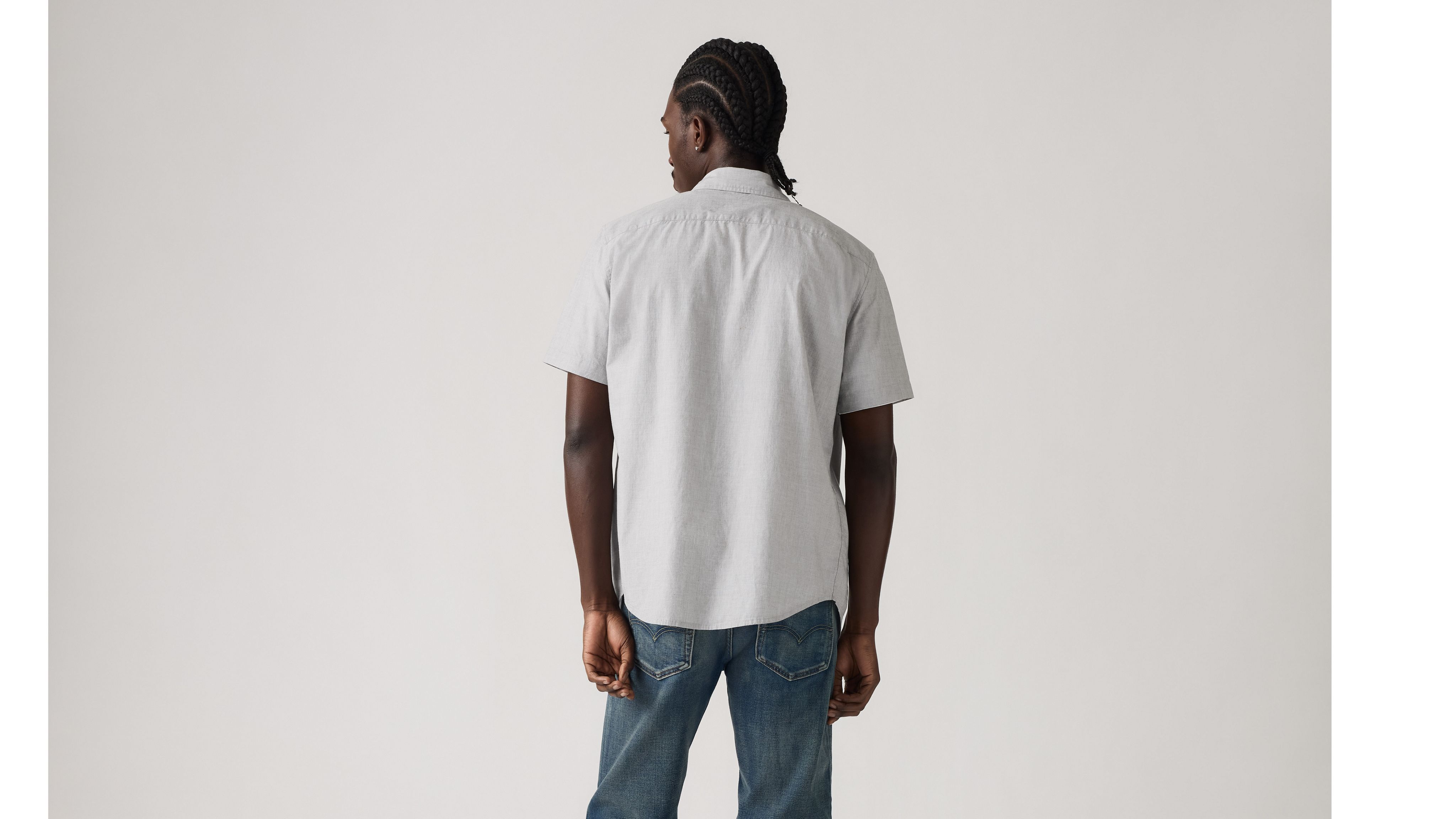 Short-Sleeve Classic Standard Fit Shirt 3