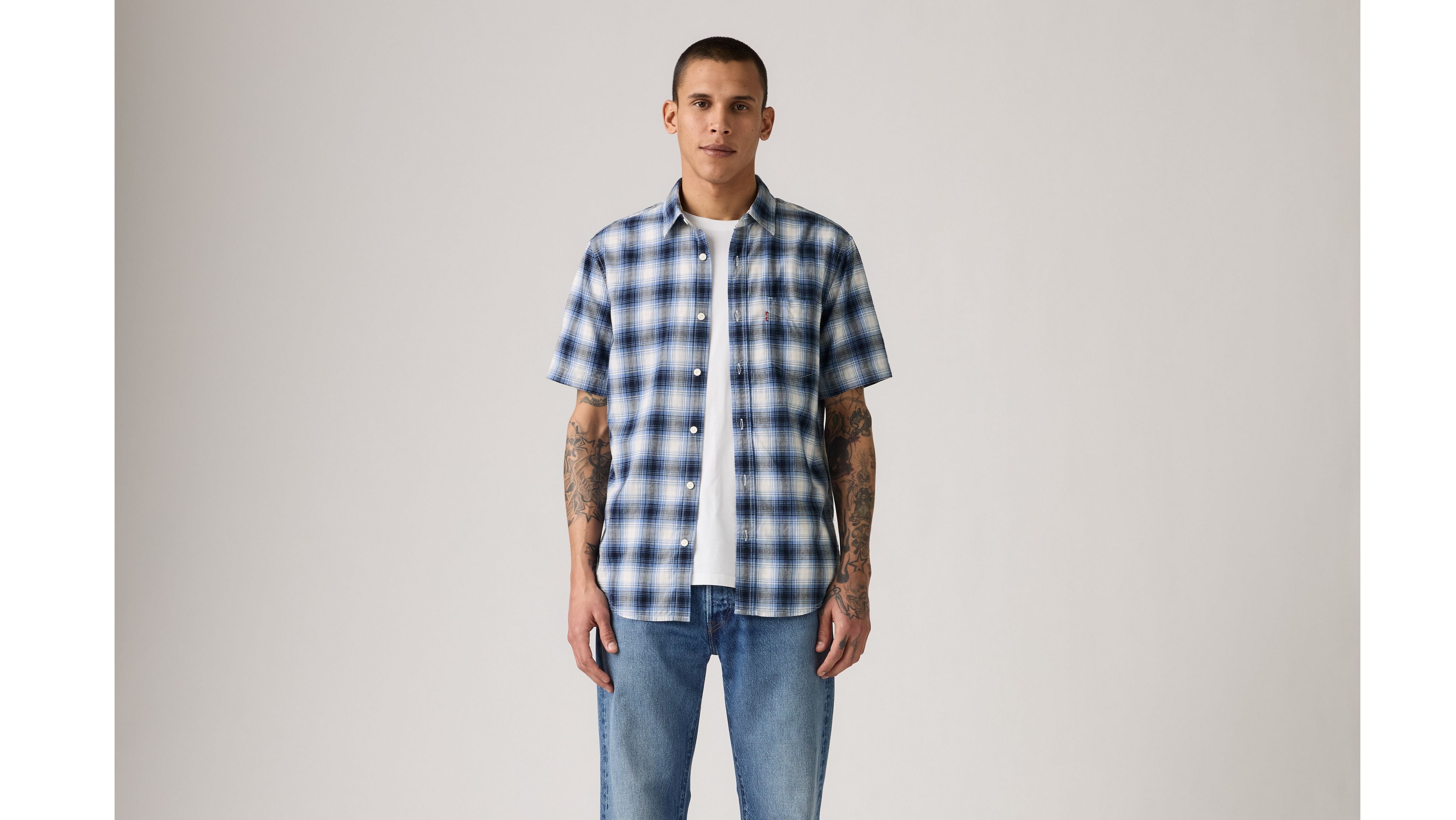 Short-Sleeve Classic Standard Fit Shirt 8