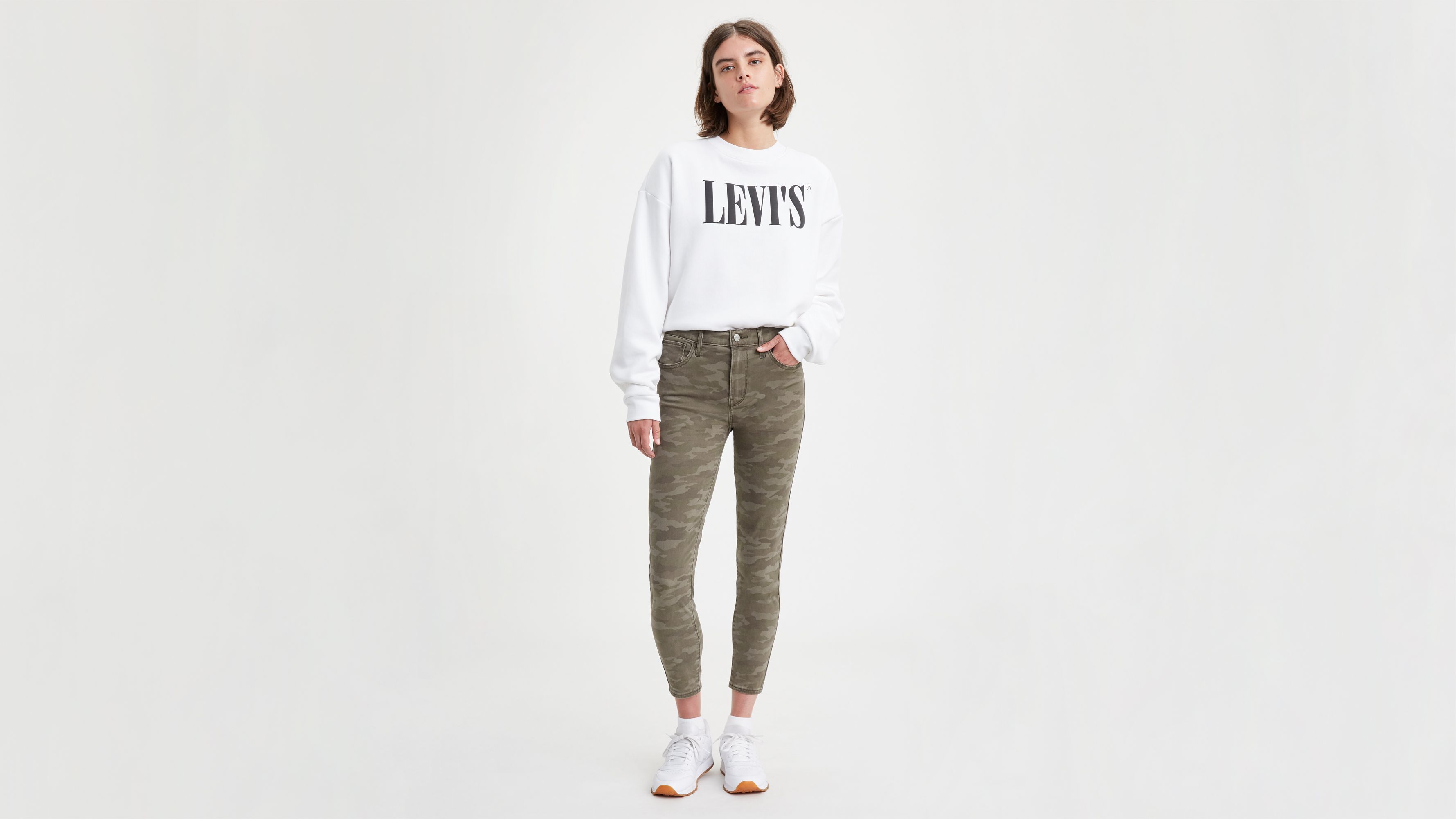 levi's camo jeans women's