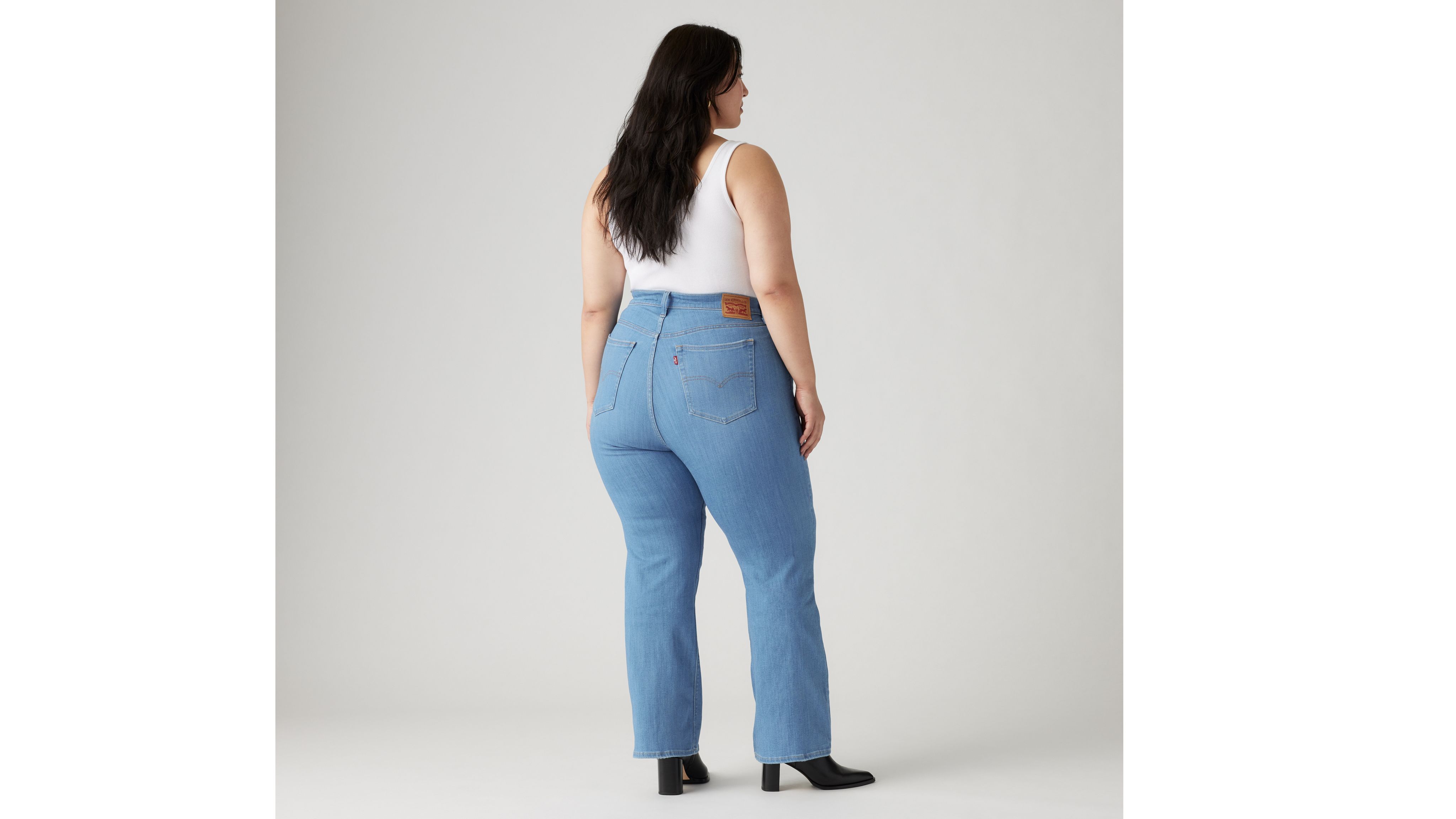 Levi's Trendy Plus Size 725 High-rise Bootcut Jeans In Worn In Indigo