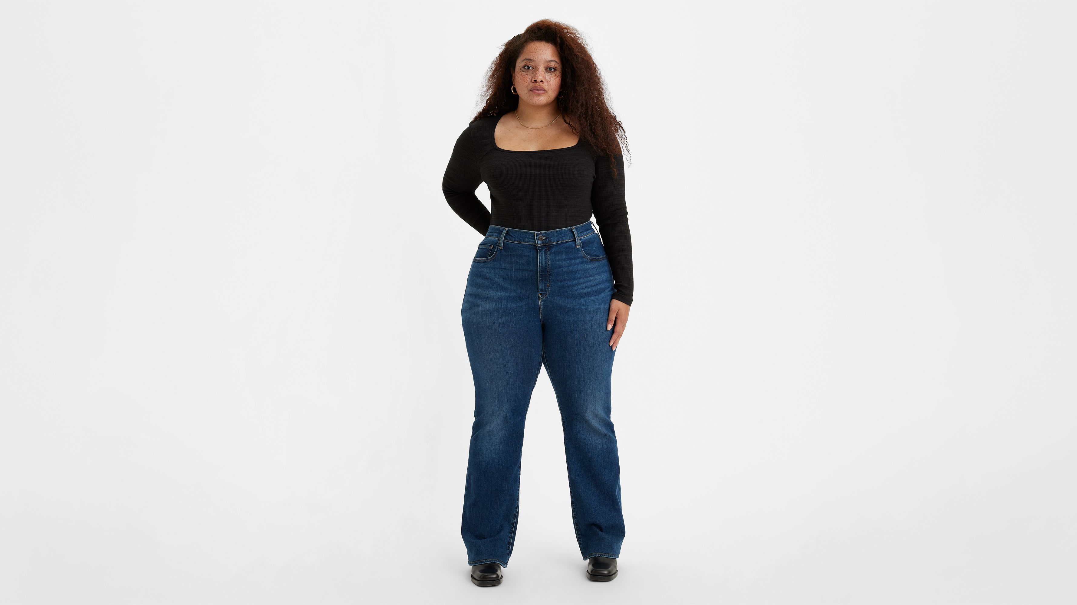 Levi's Women's Plus Size 725 High-Rise Bootcut Jeans 