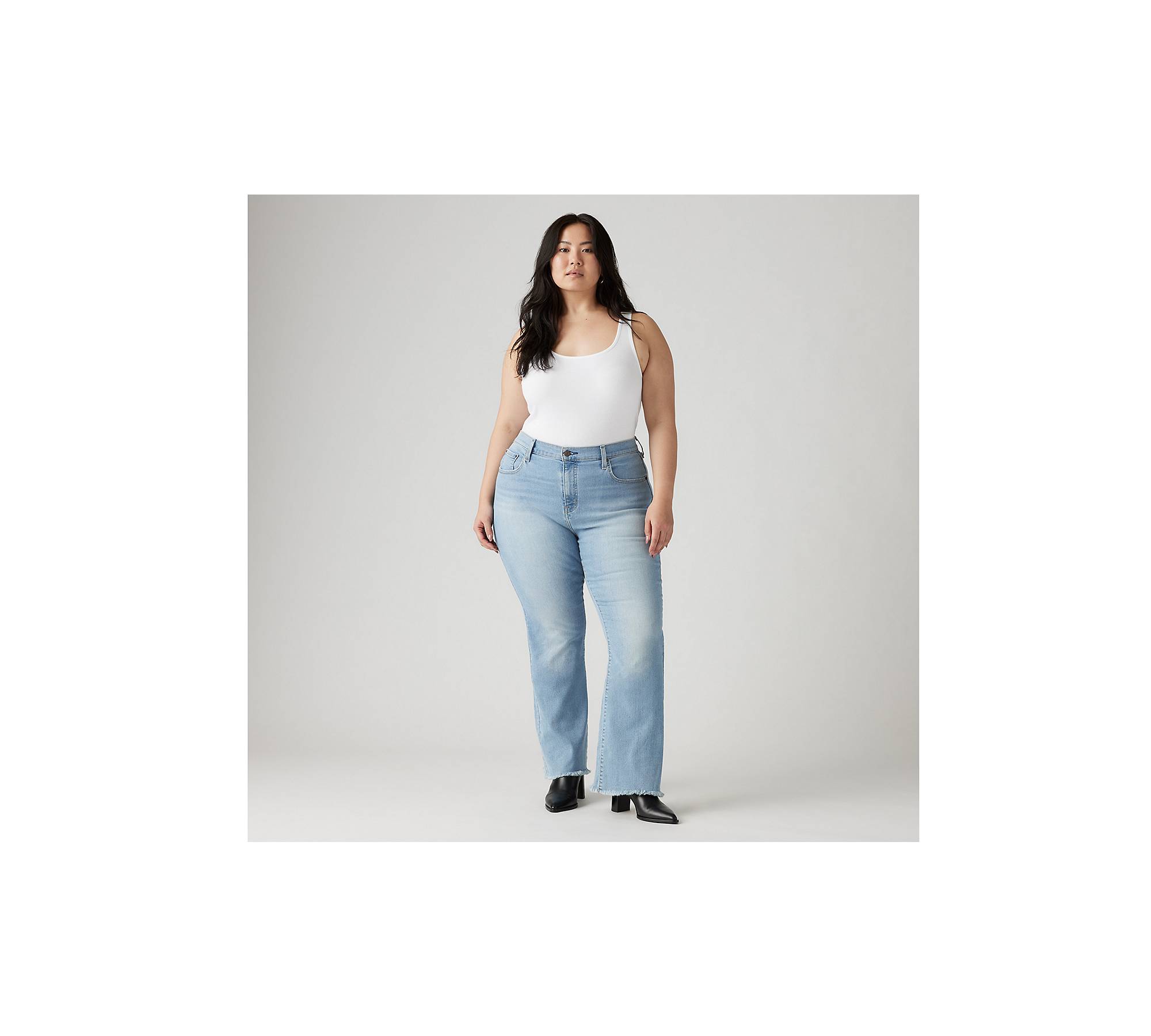 Levi's Women's 725 High Rise Bootcut Jeans (Also Available in Plus), Cut It  Close, 24 Short at  Women's Jeans store