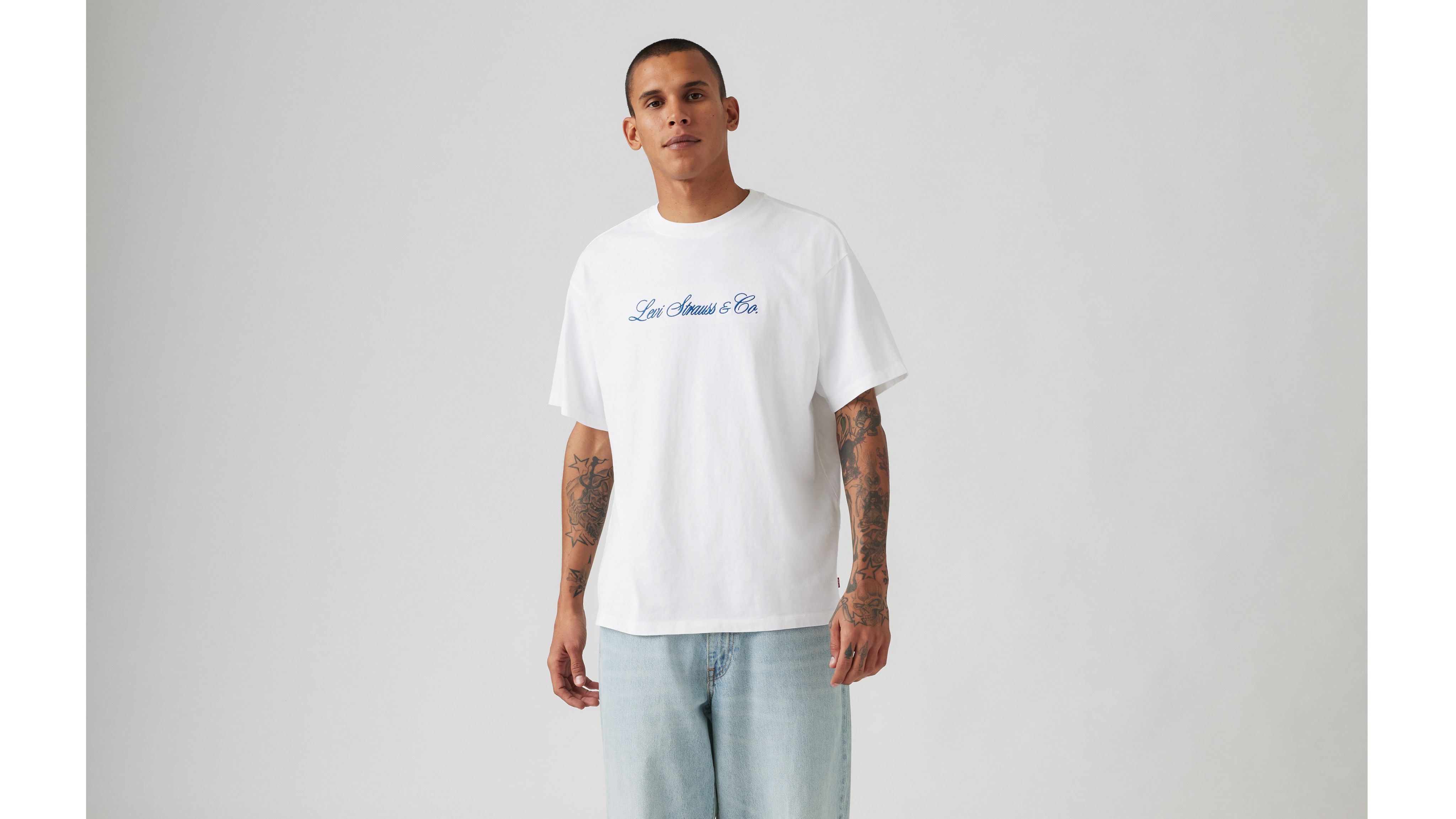 Vintage Fit Graphic T-shirt - White | Levi's® CA