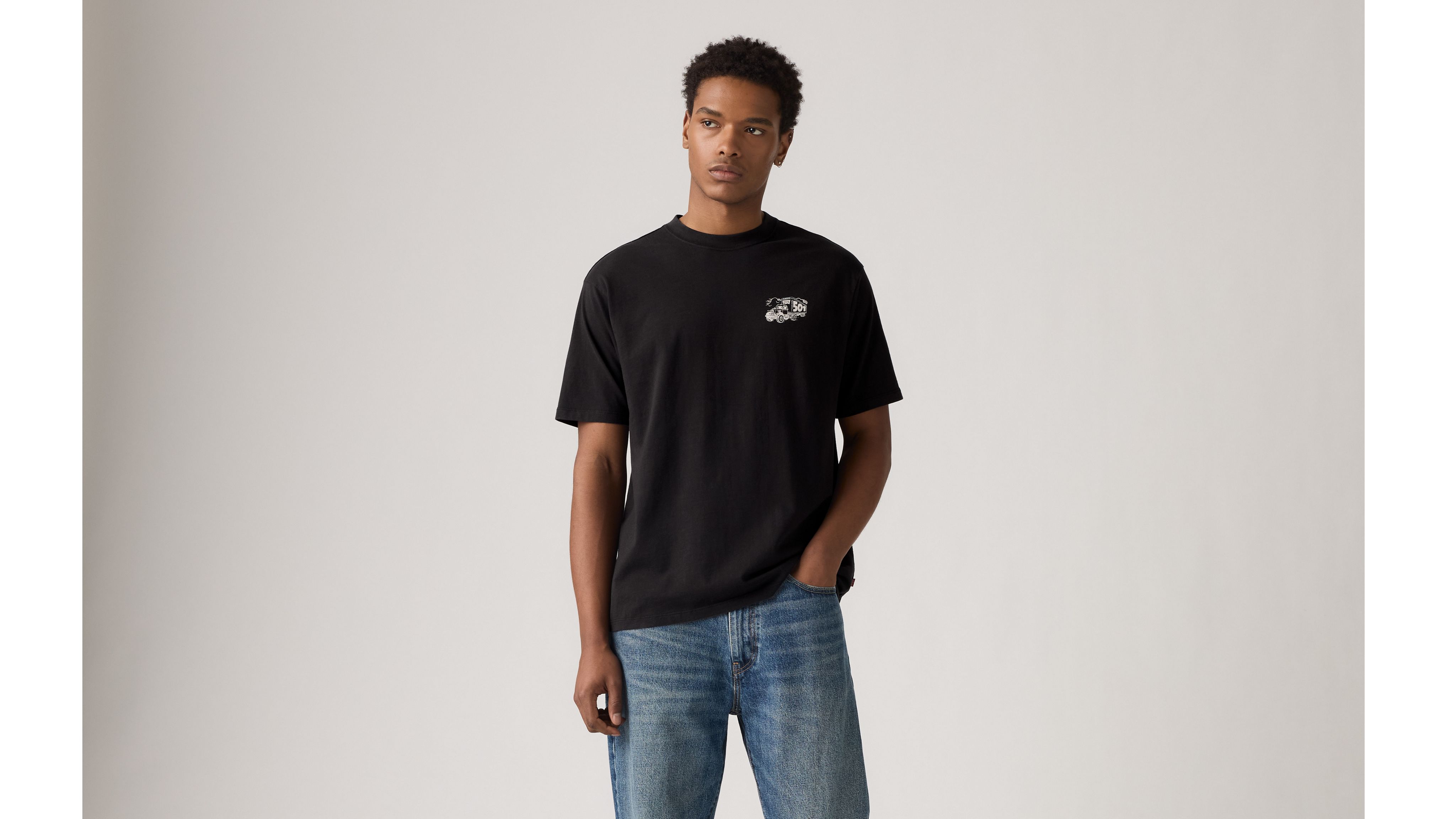 Vintage Fit Graphic T-Shirt 2