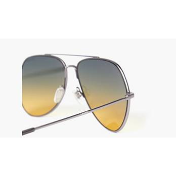 Levi's® Pilot Sunglasses 3