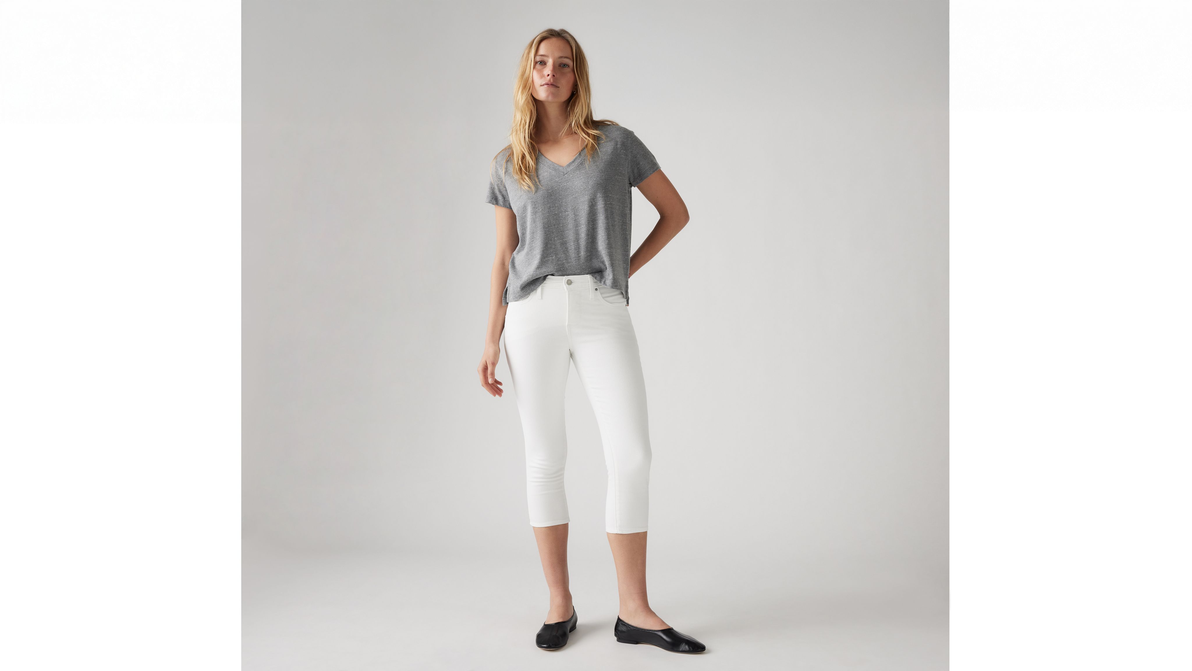 Levi's 311 Shaping Capris, Shop Now at Pseudio!