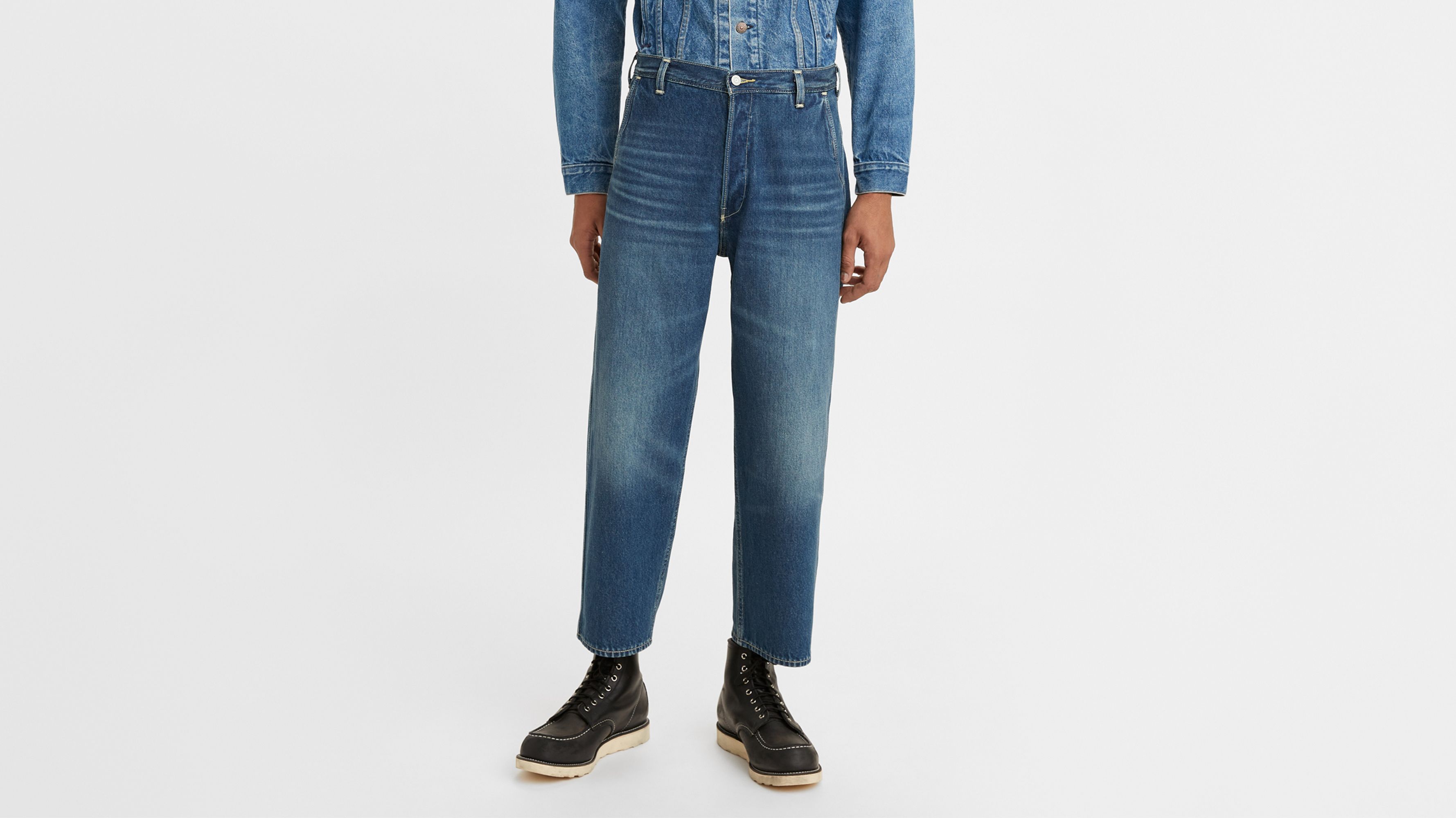 Levi's relaxed deals fit tapered leg