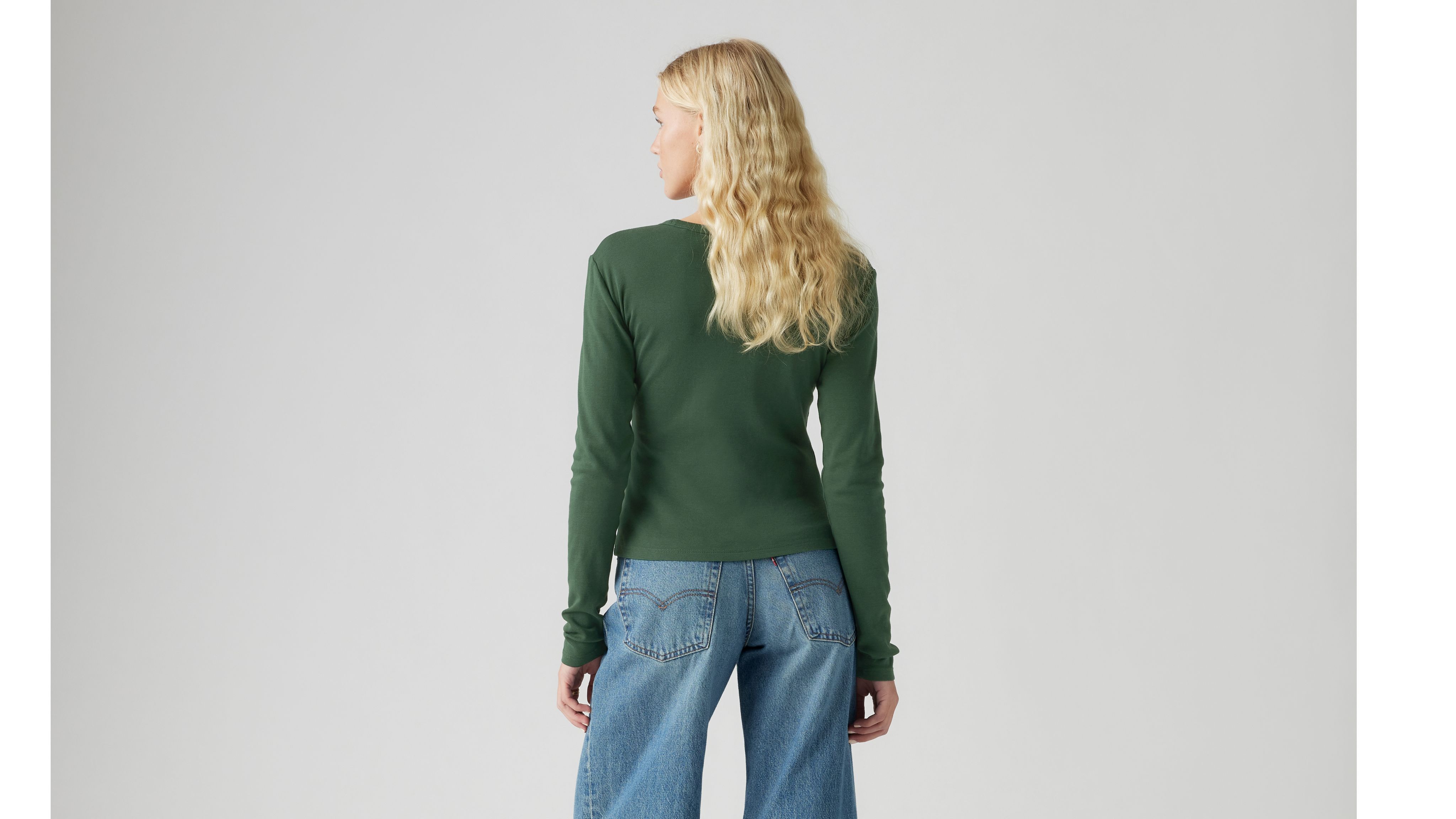 Graphic Long Sleeve Rickie T-Shirt 2