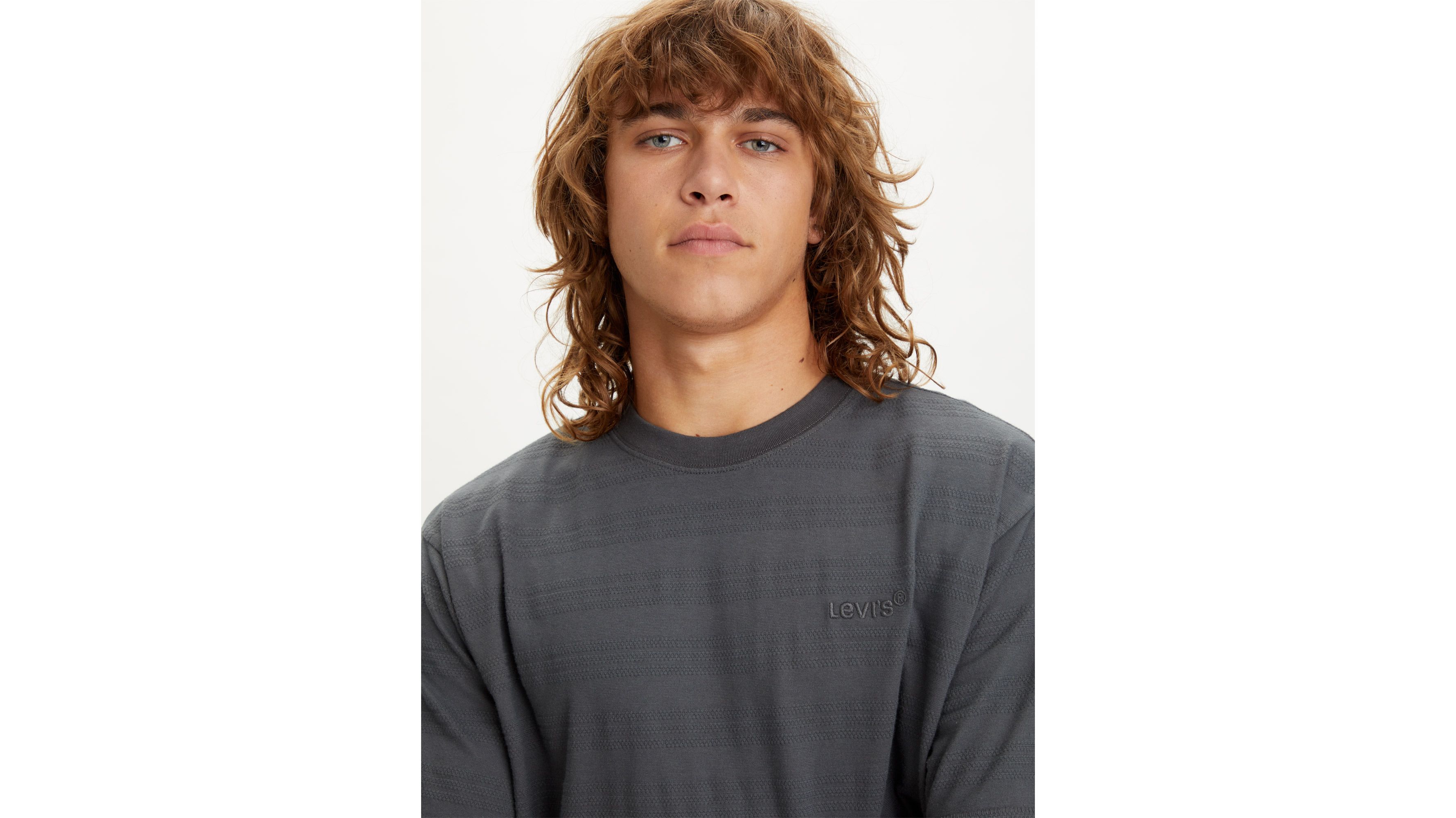 Red Tab™ Vintage Tee 3