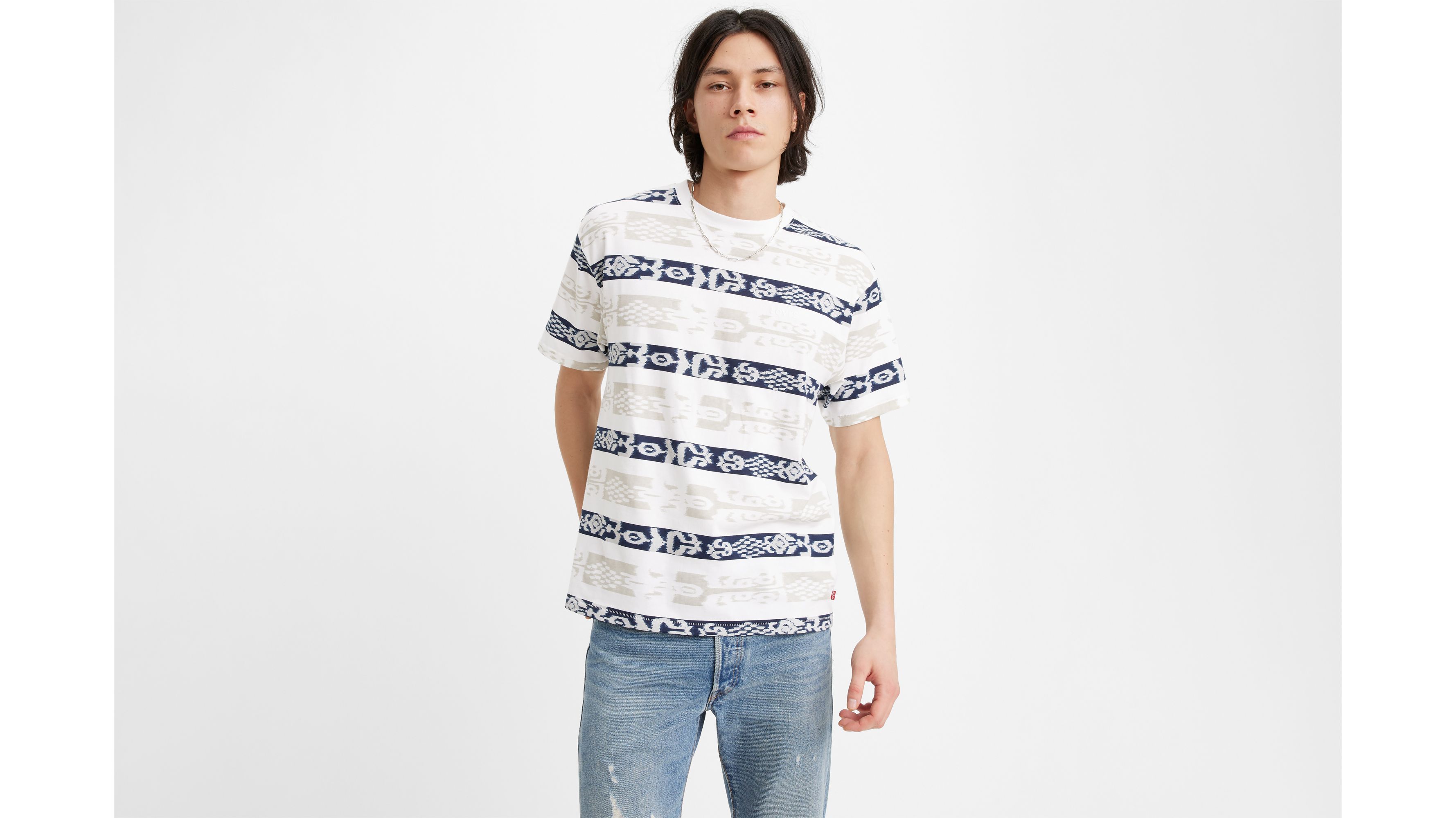 Levi's red discount tab t shirt