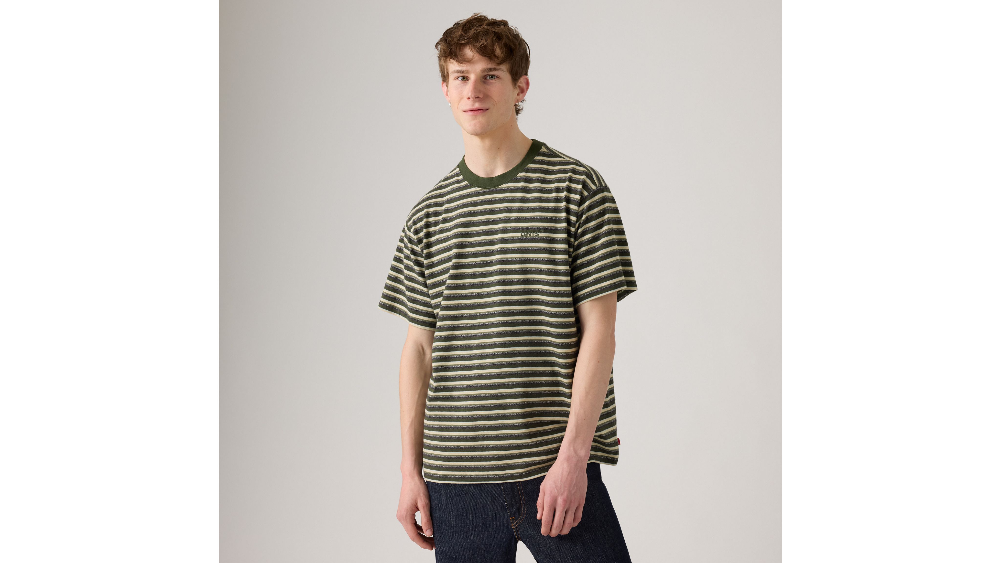 Red Tab Vintage Tee 8