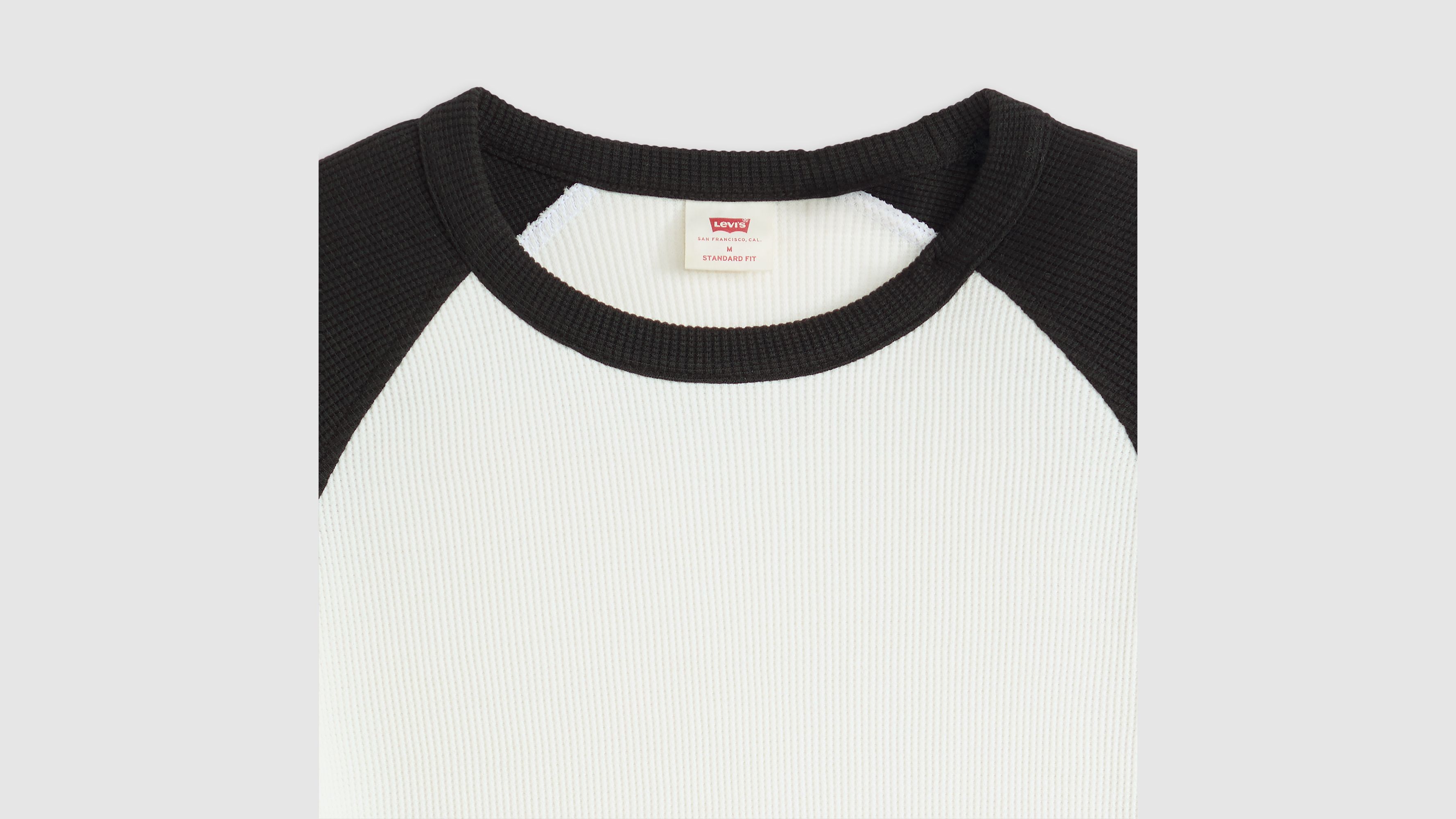 Thermal Raglan Crewneck T-shirt - Black | Levi's® US